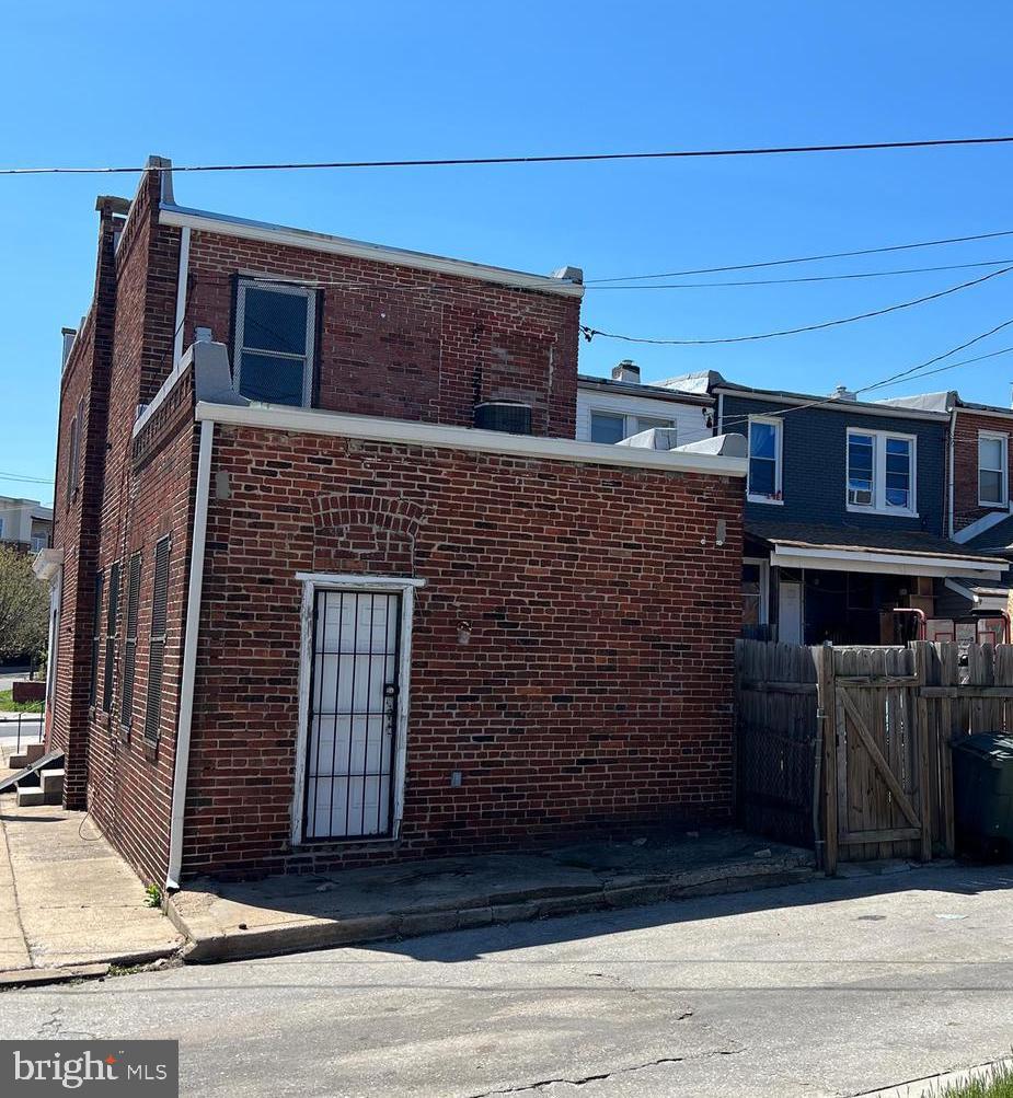 MONDAWMIN - Residential