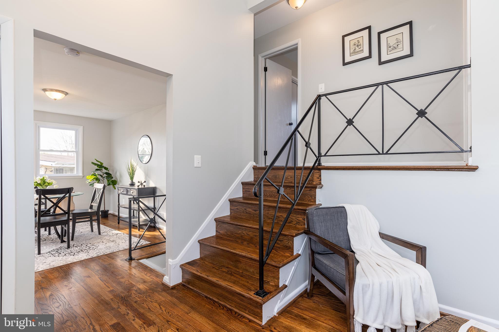 TEN ACRES - Residential