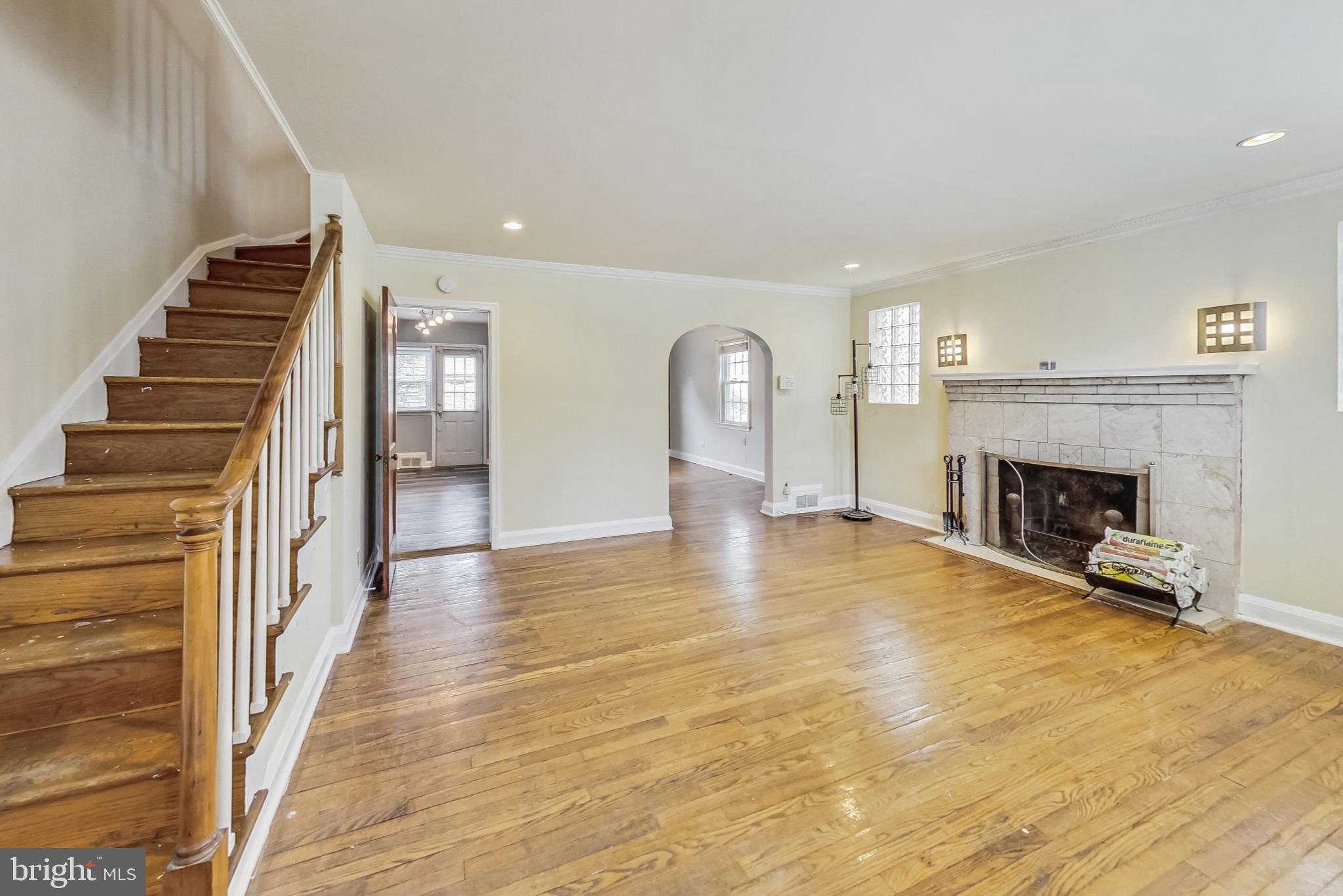 HAMILTON HILLS - Residential Lease