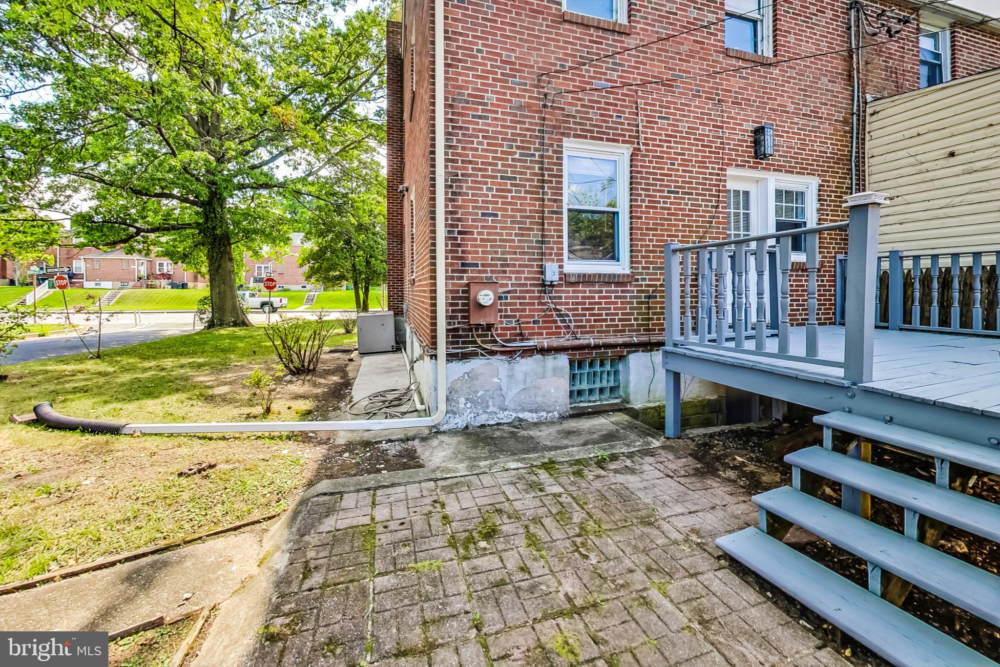 HAMILTON HILLS - Residential Lease