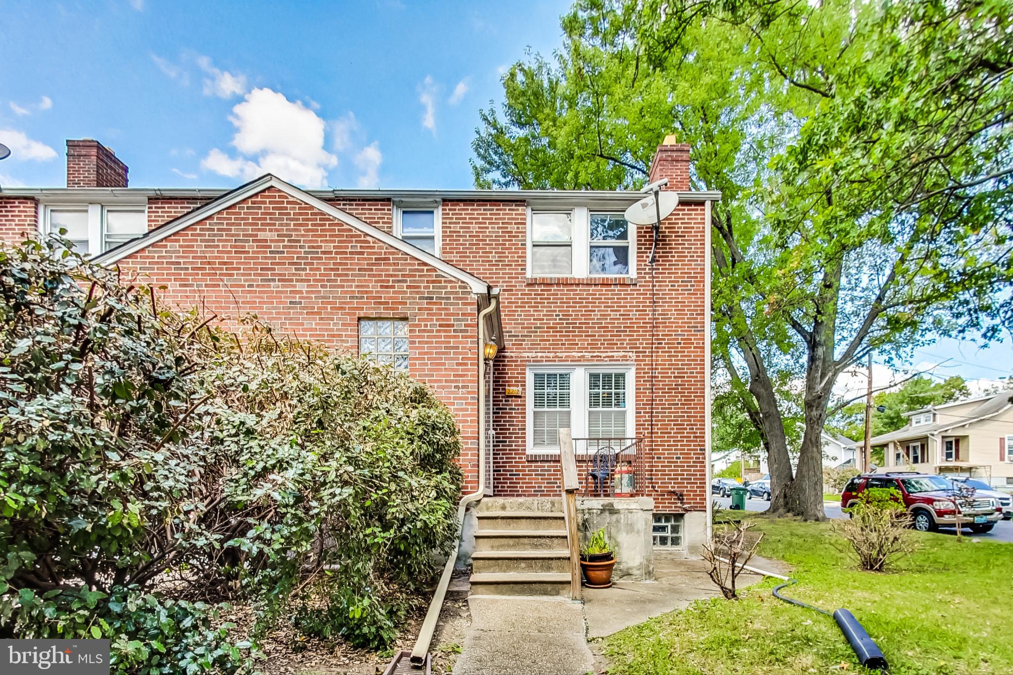 HAMILTON HILLS - Residential Lease