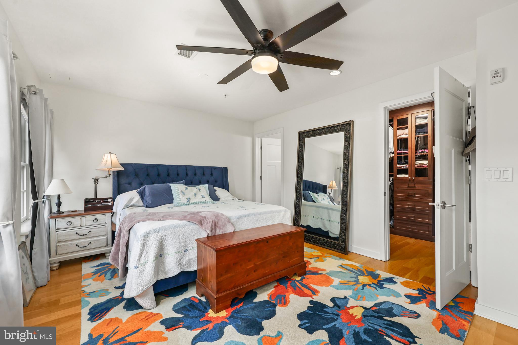 GASLIGHT SQUARE - Residential