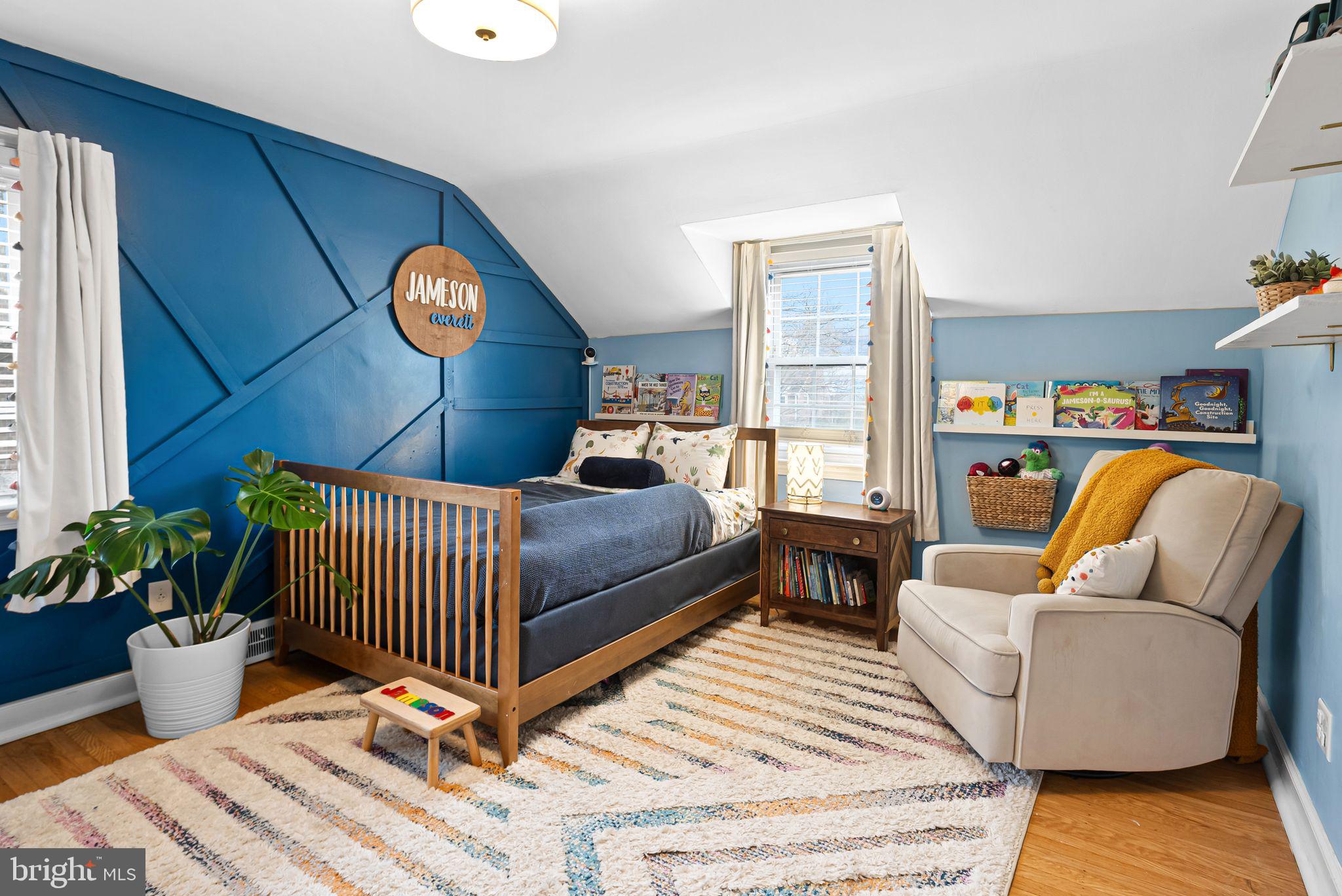 TWICKENHAM VILLAGE - Residential