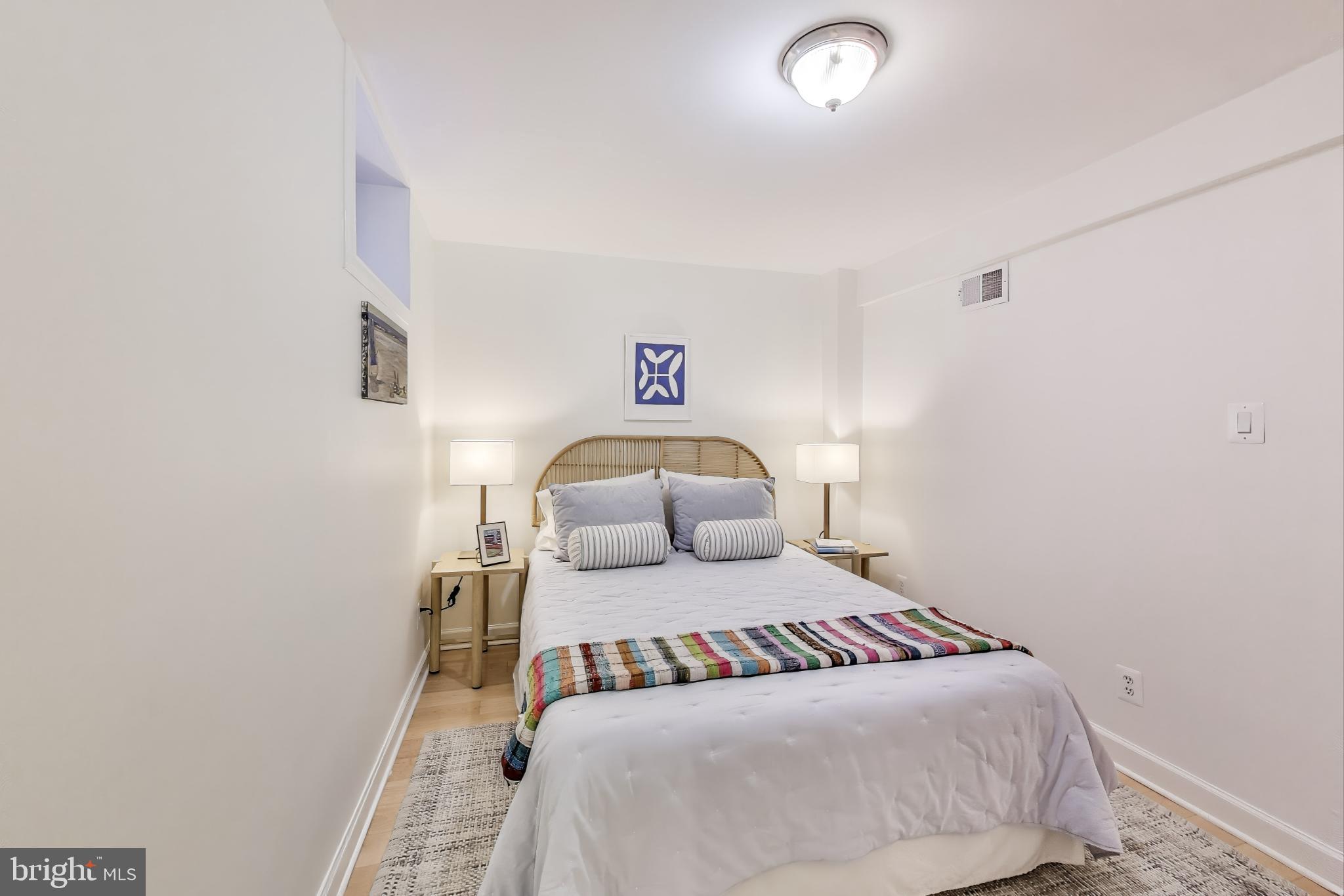 WINDGATE I - Residential