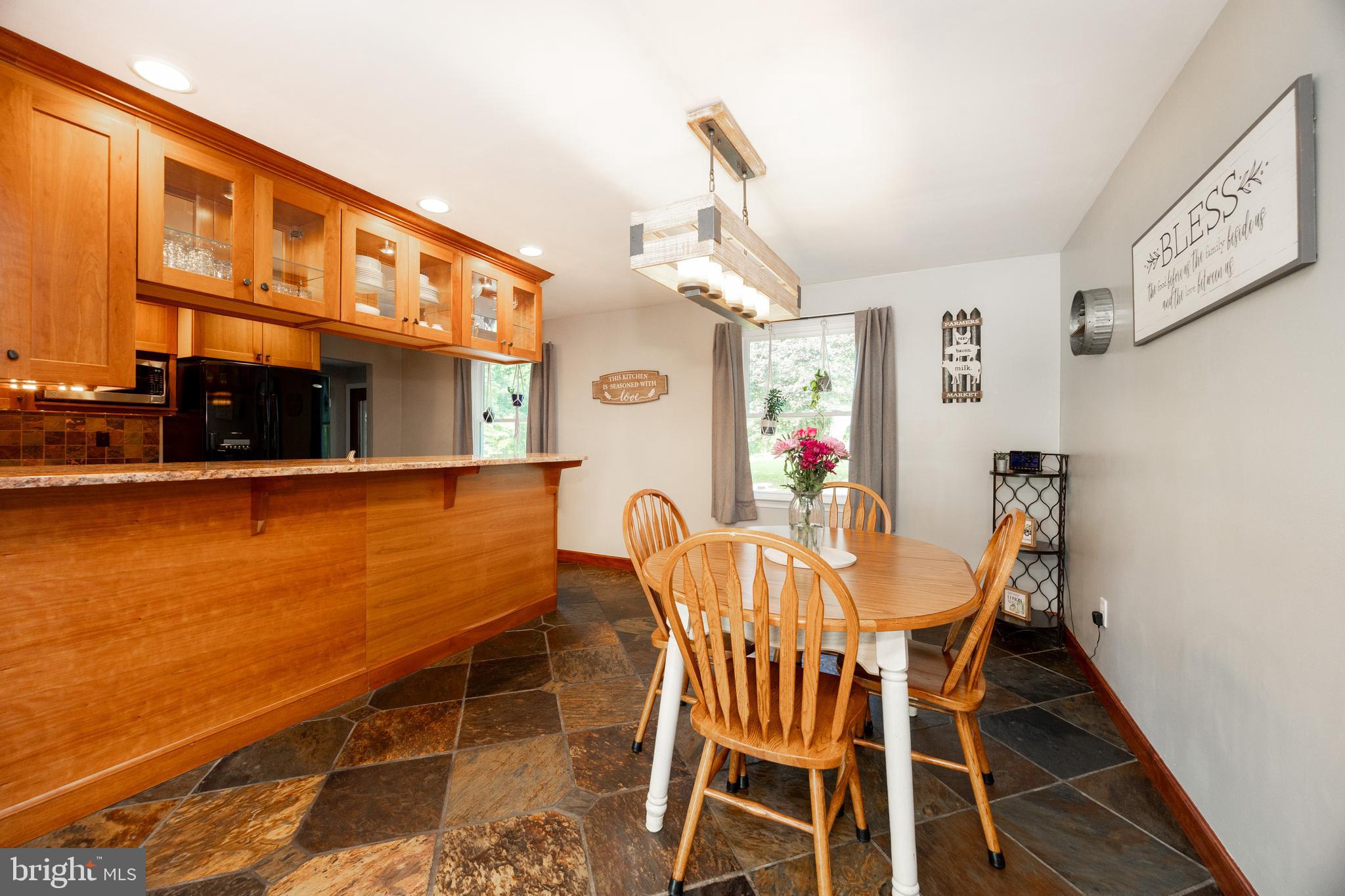 274 SCHOOLHOUSE ROAD