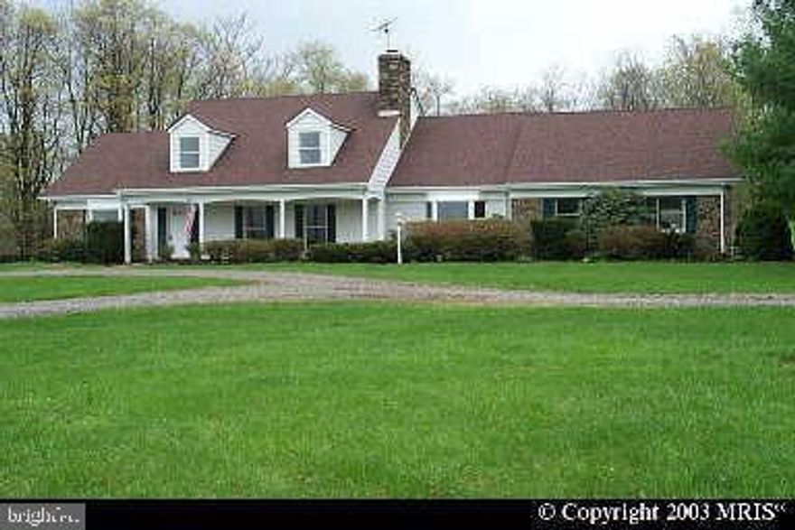 *** CHARMING CAPE COD *** LOCATED ON ALMOST 5 ACRES W/TREE LINED DRIVEWAY. HOME FEATURES MAIN LEVEL MASTER; LIVING ROOM FIREPLACE WITH INSERT; KITCHEN W/STAINLESS APPLIANCES & BEAUTIFUL STONE WOOD BURNING FIREPLACE; CUSTOM MOLDING, NEW LUXURY VINYL PLANK FLOORING THROUGHOUT MAIN LEVEL, LIBRARY/DEN & SCREENED IN SUN ROOM. SECOND LEVEL WITH FOUR SPACIOUS BEDROOMS AND FULL BATH & LOADS OF STORAGE.  FANTASTIC 52 X 20 WORKSHOP HAS ELECTRIC & WOOD STOVE. IN-GROUND GUNITE POOL IS BEING SOLD AS-IS.  UNIQUE HOME LOCATED IN IDYLLIC SETTING - COUNTRY LIVING AT ITS BEST - YET MINUTES FROM DOWNTOWN ROUND HILL & ROUTE SEVEN. PROFESSIONAL PICTURES WILL BE UPLOADED ON 9/26