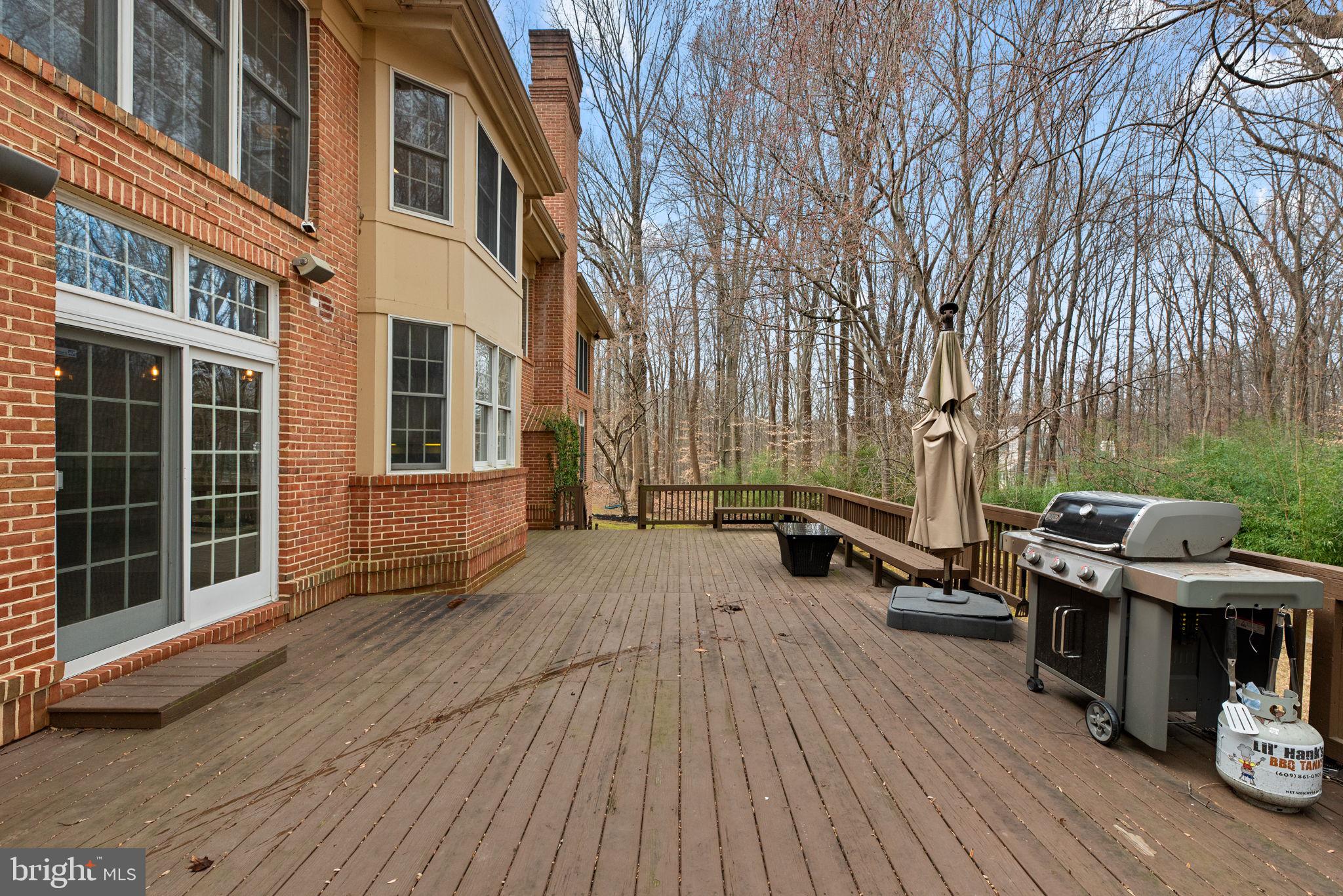 BURLEIGH MANOR - Residential