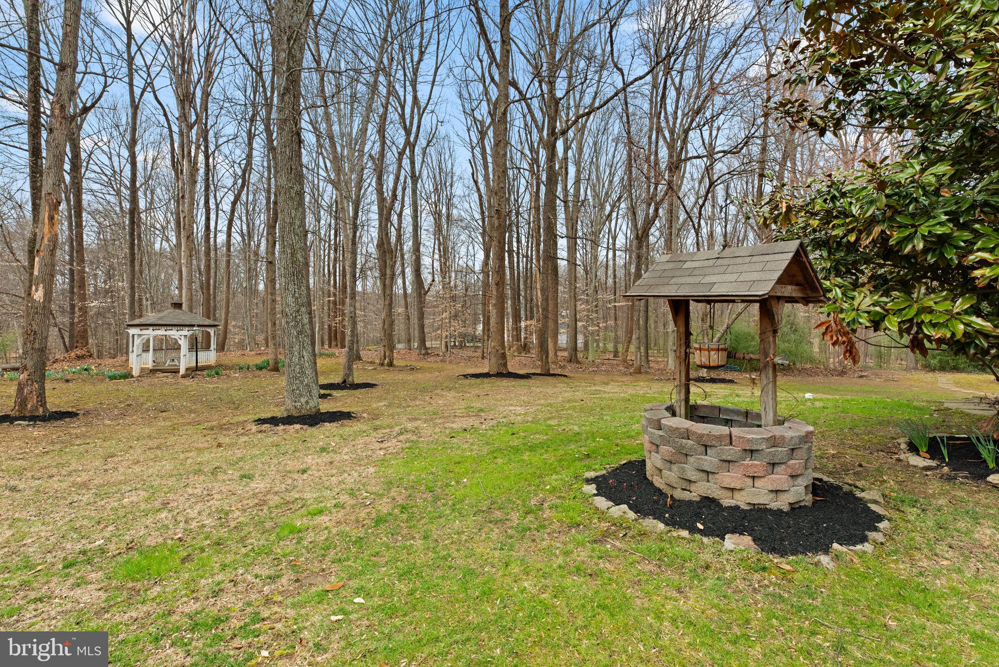 BURLEIGH MANOR - Residential