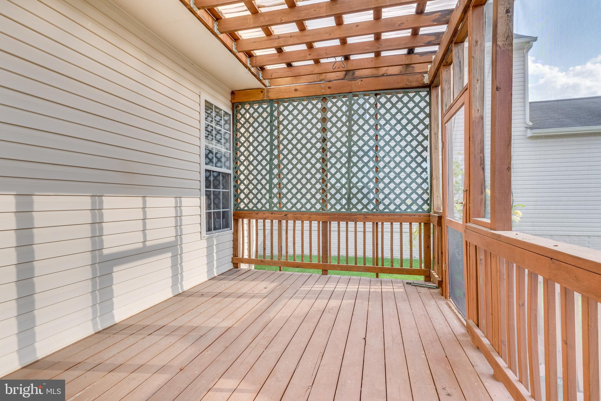 LAKELAND PLACE - Residential