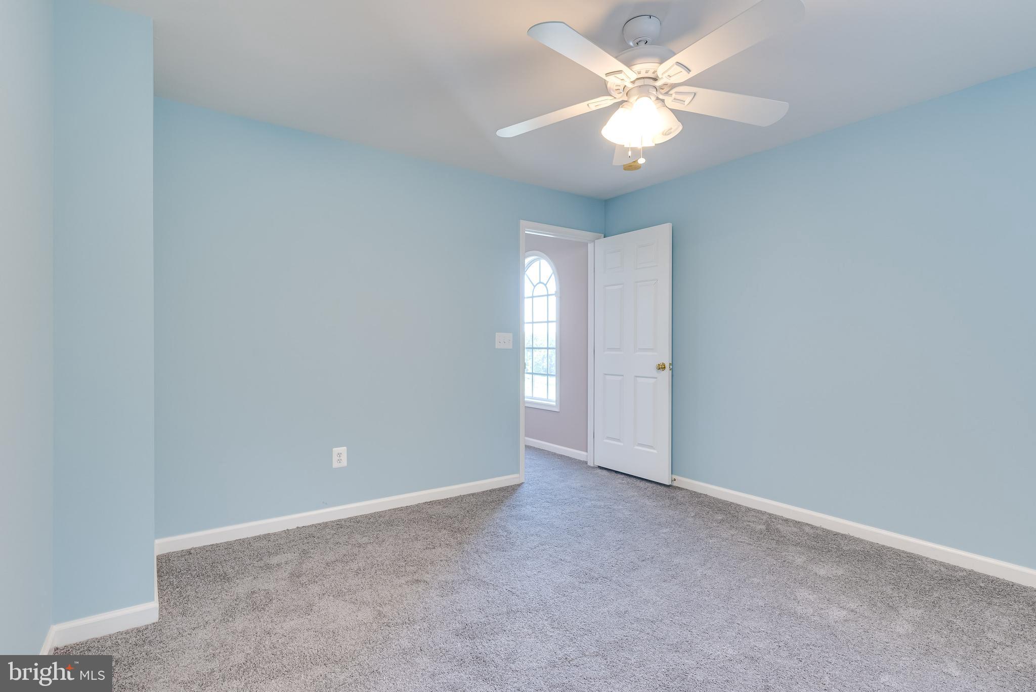 LAKELAND PLACE - Residential