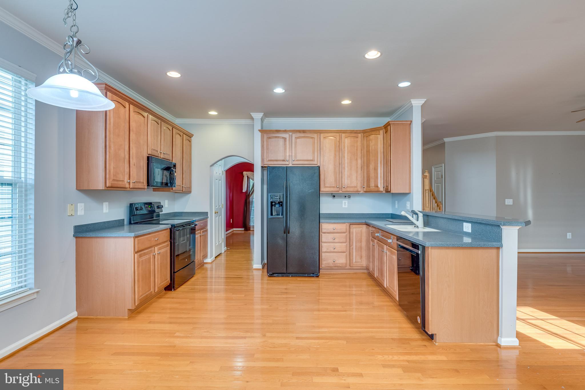 LAKELAND PLACE - Residential