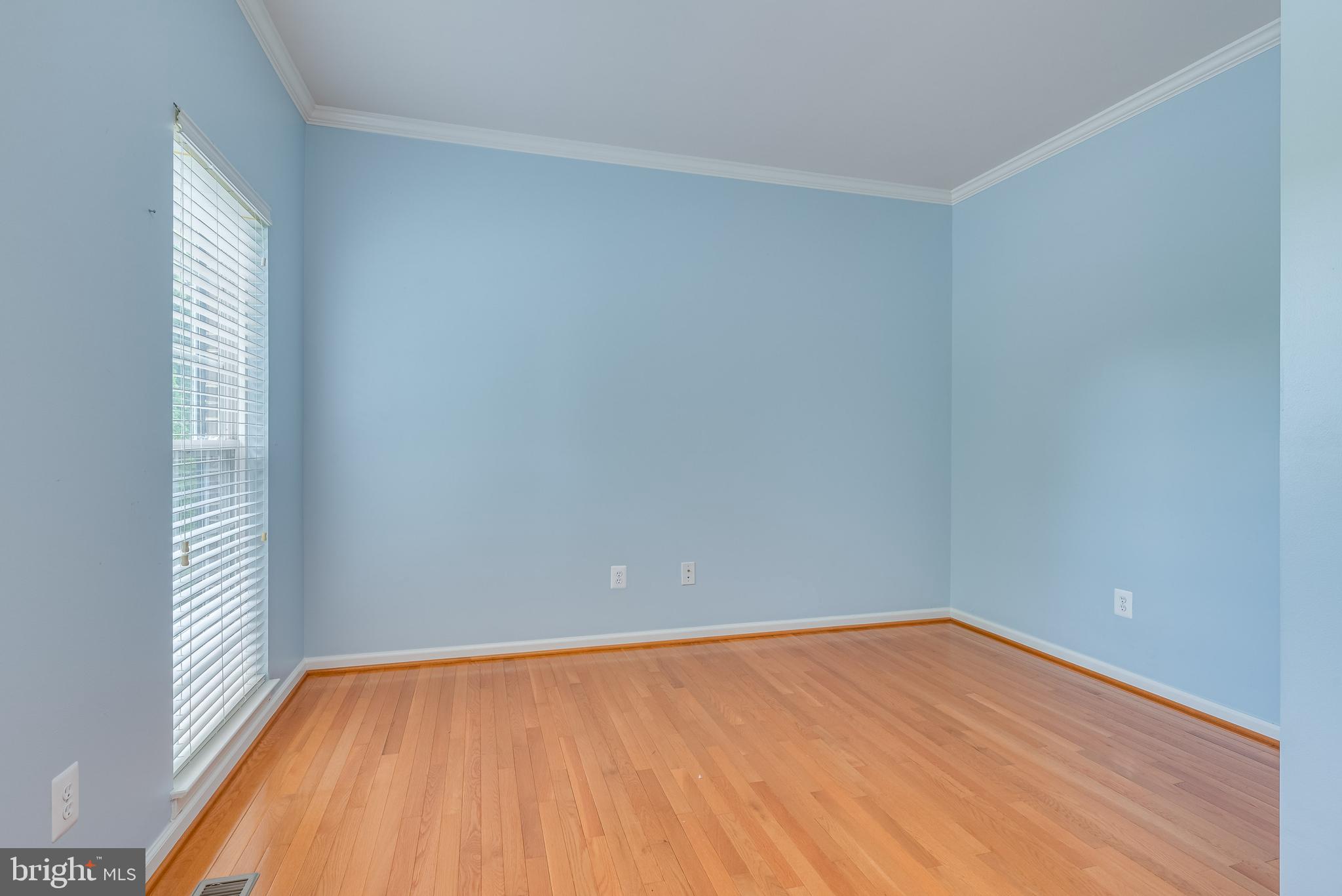 LAKELAND PLACE - Residential