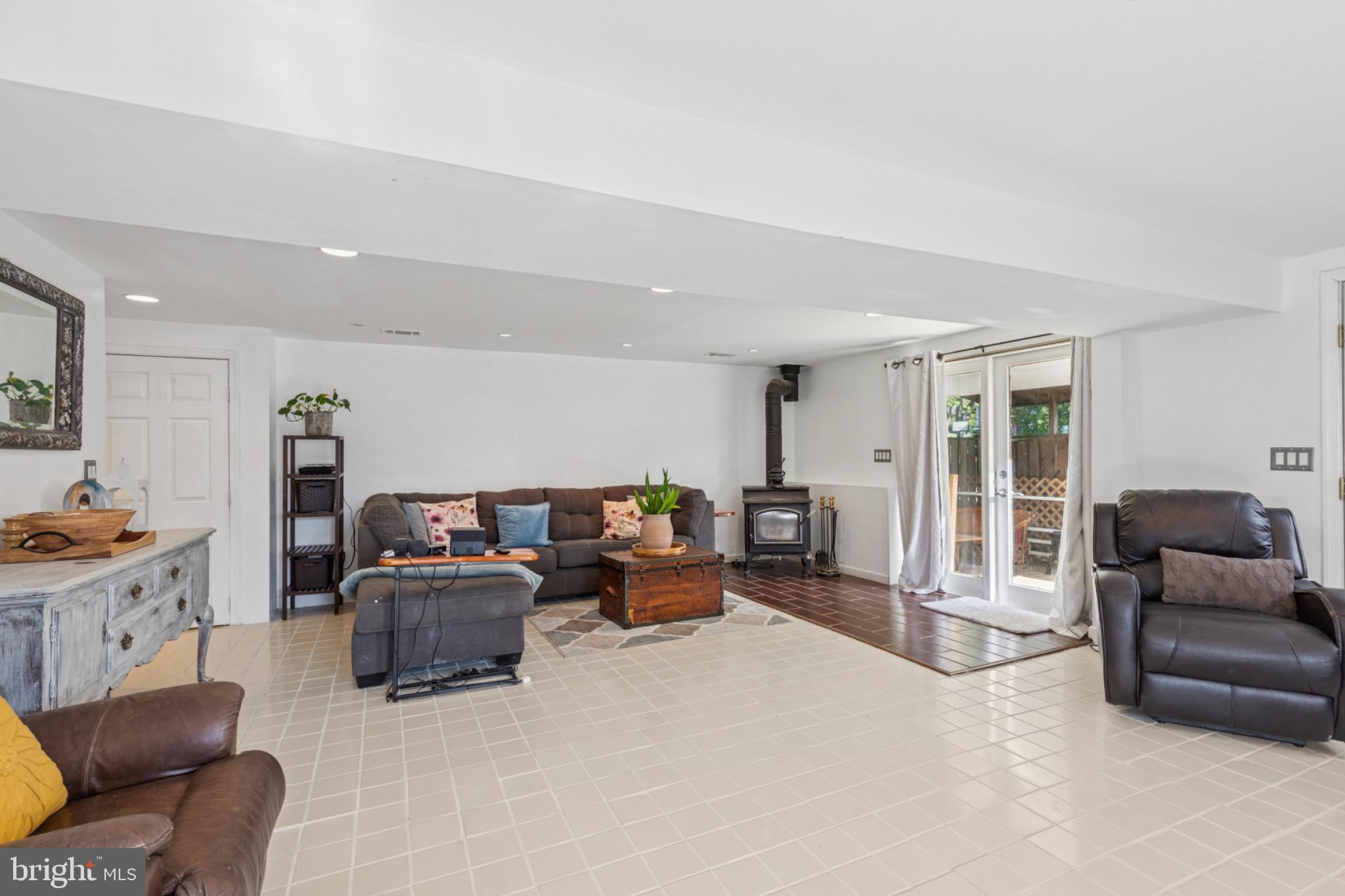 FOUNTAIN HILL - Residential