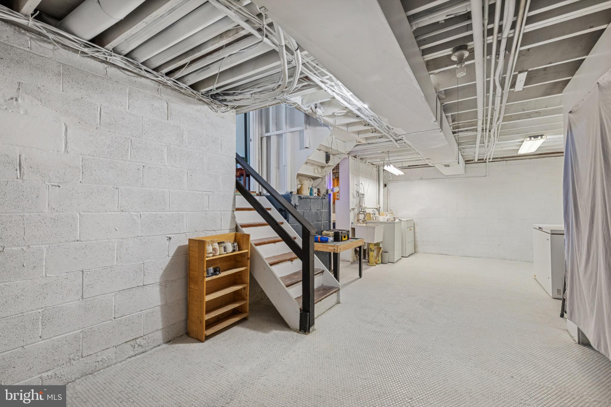 FOUNTAIN HILL - Residential