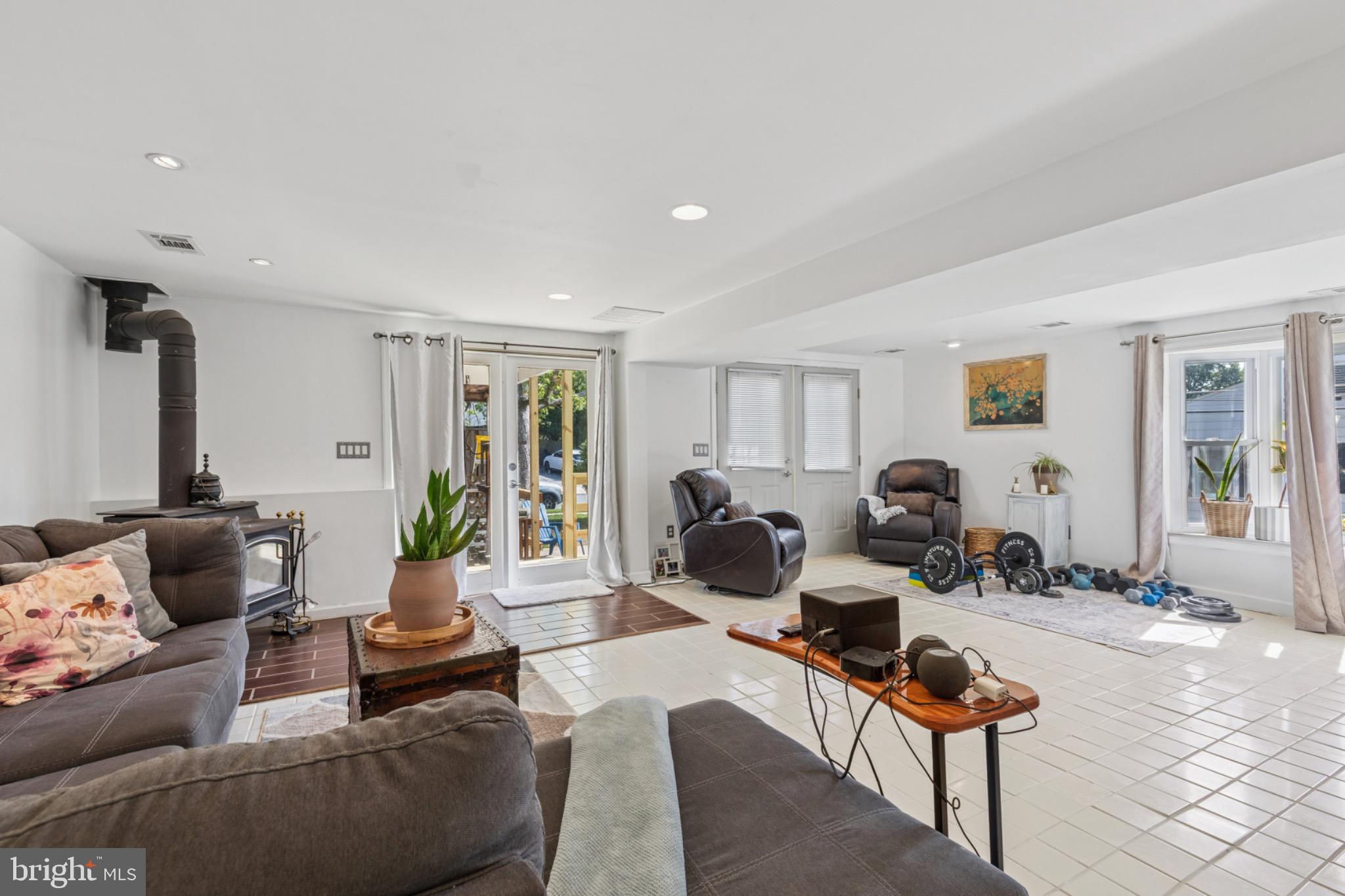 FOUNTAIN HILL - Residential