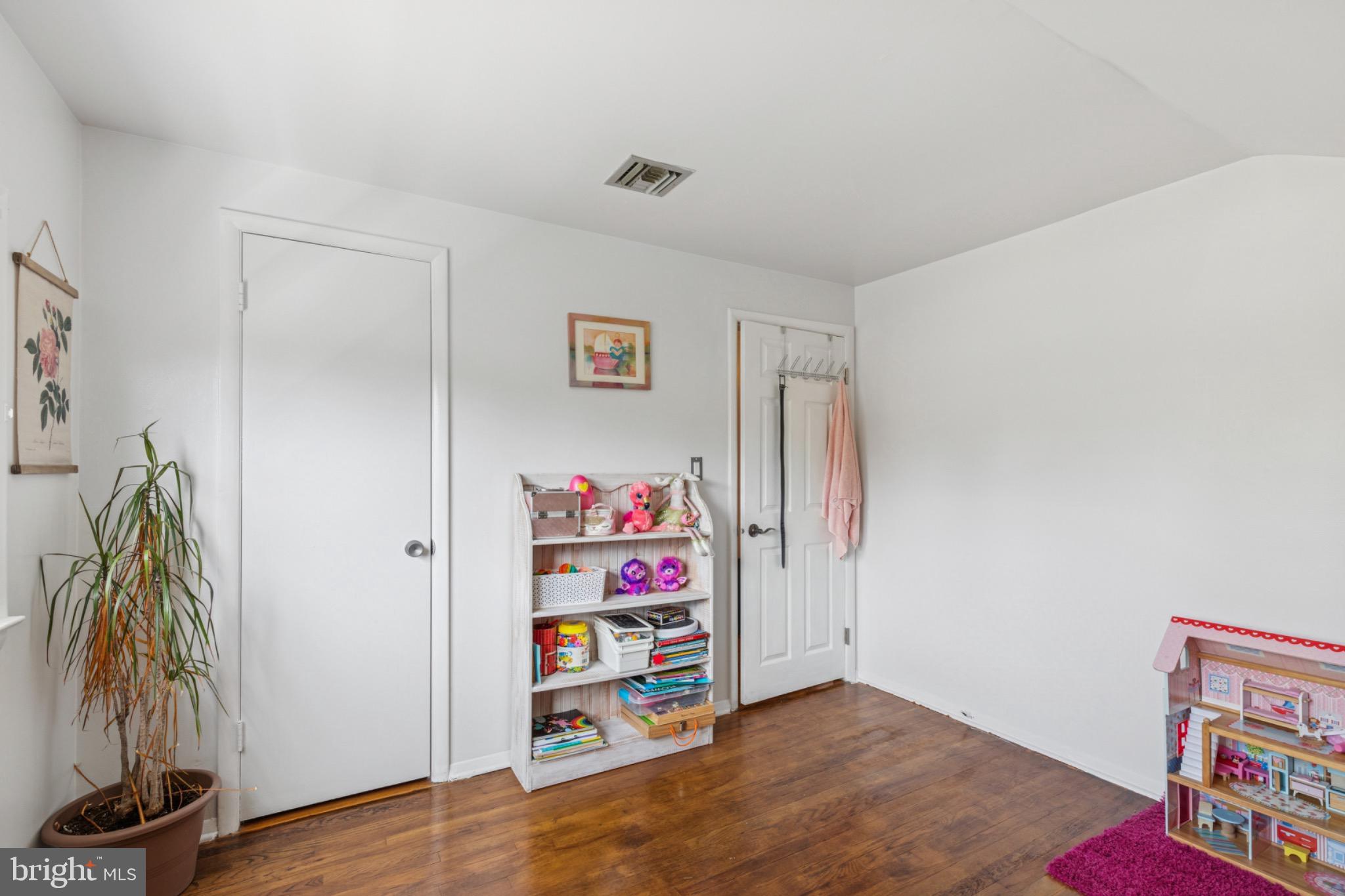 FOUNTAIN HILL - Residential