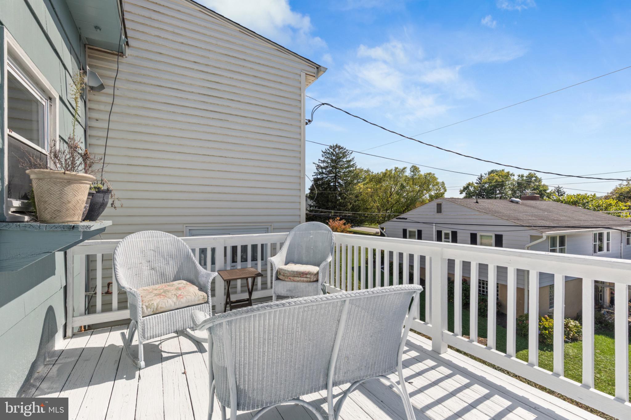 FOUNTAIN HILL - Residential