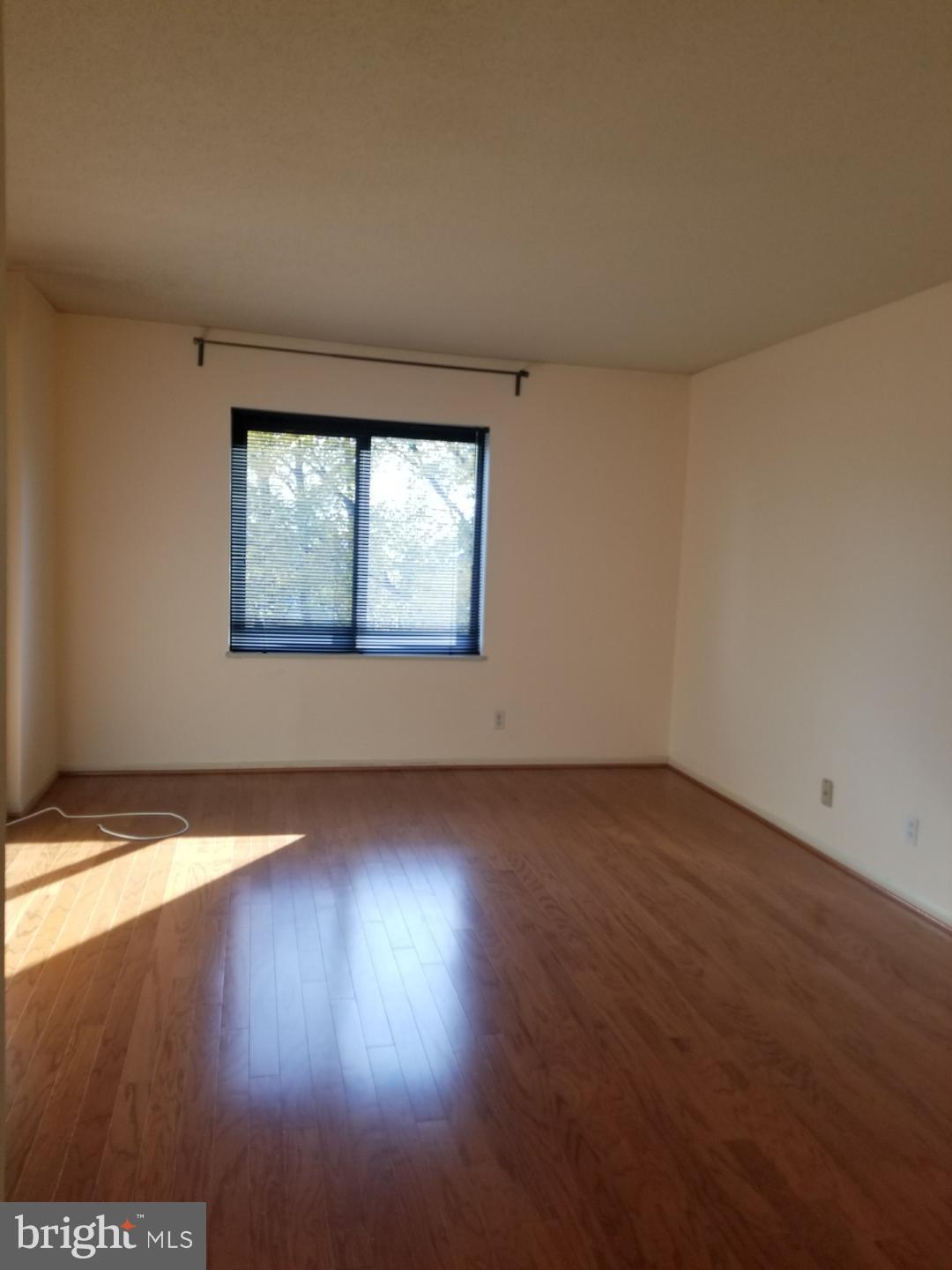 WATERGATE AT LANDMARK - Residential Lease