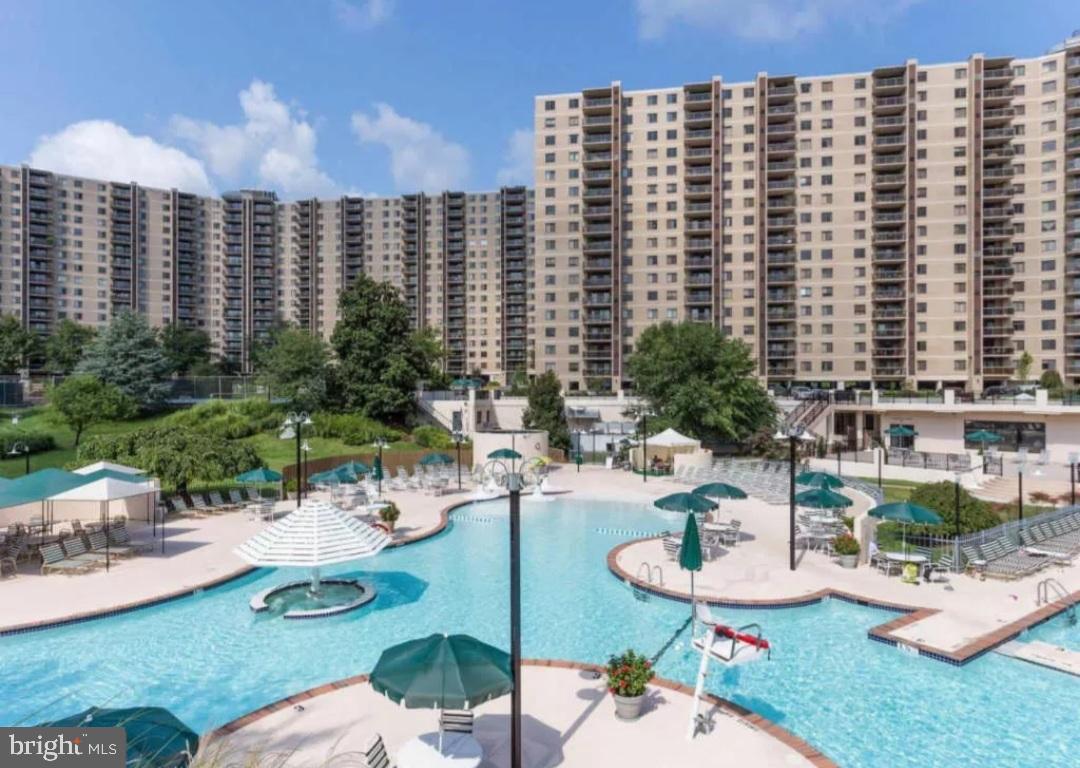 WATERGATE AT LANDMARK - Residential Lease