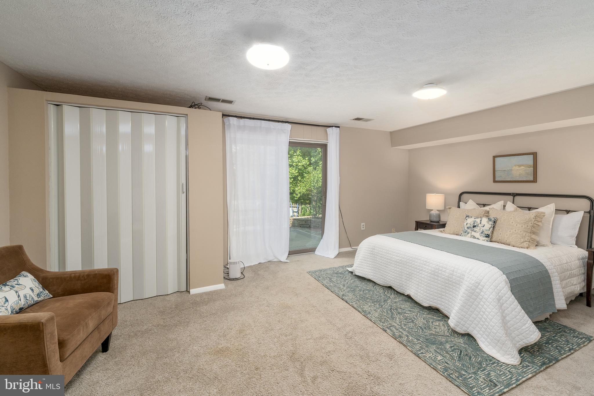 DREXEL WOODS - Residential