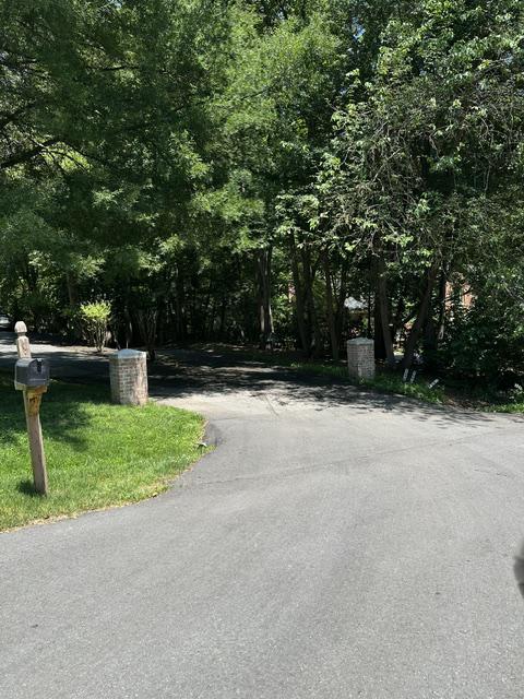 264 GOLDEN WOODS COURT