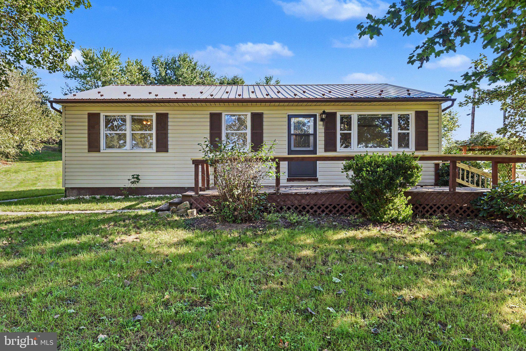 10 STINE AVENUE