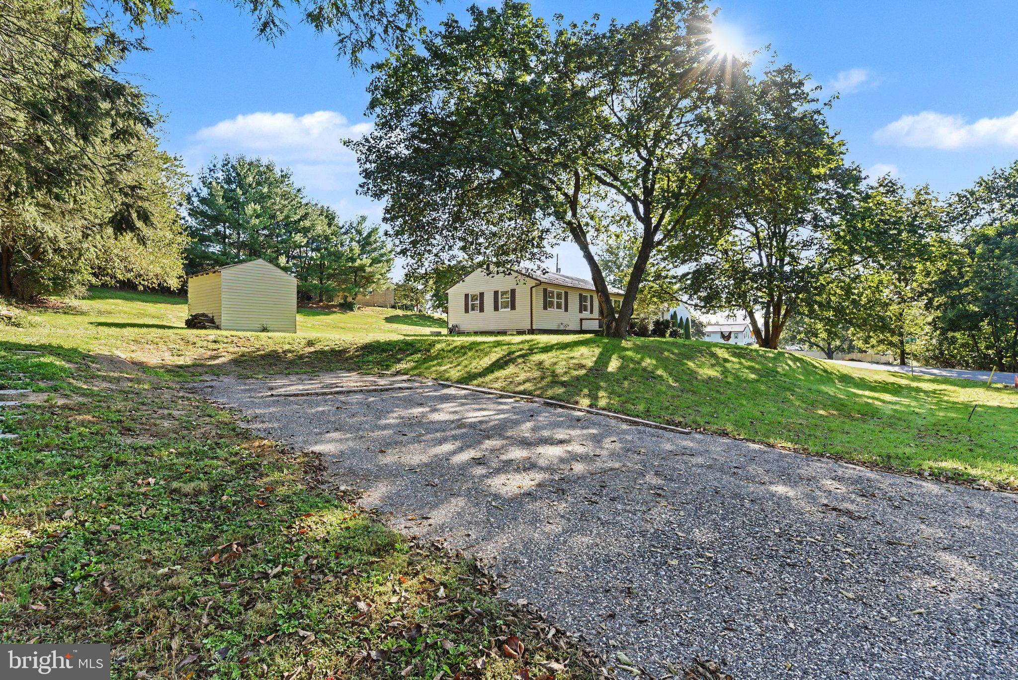 10 STINE AVENUE
