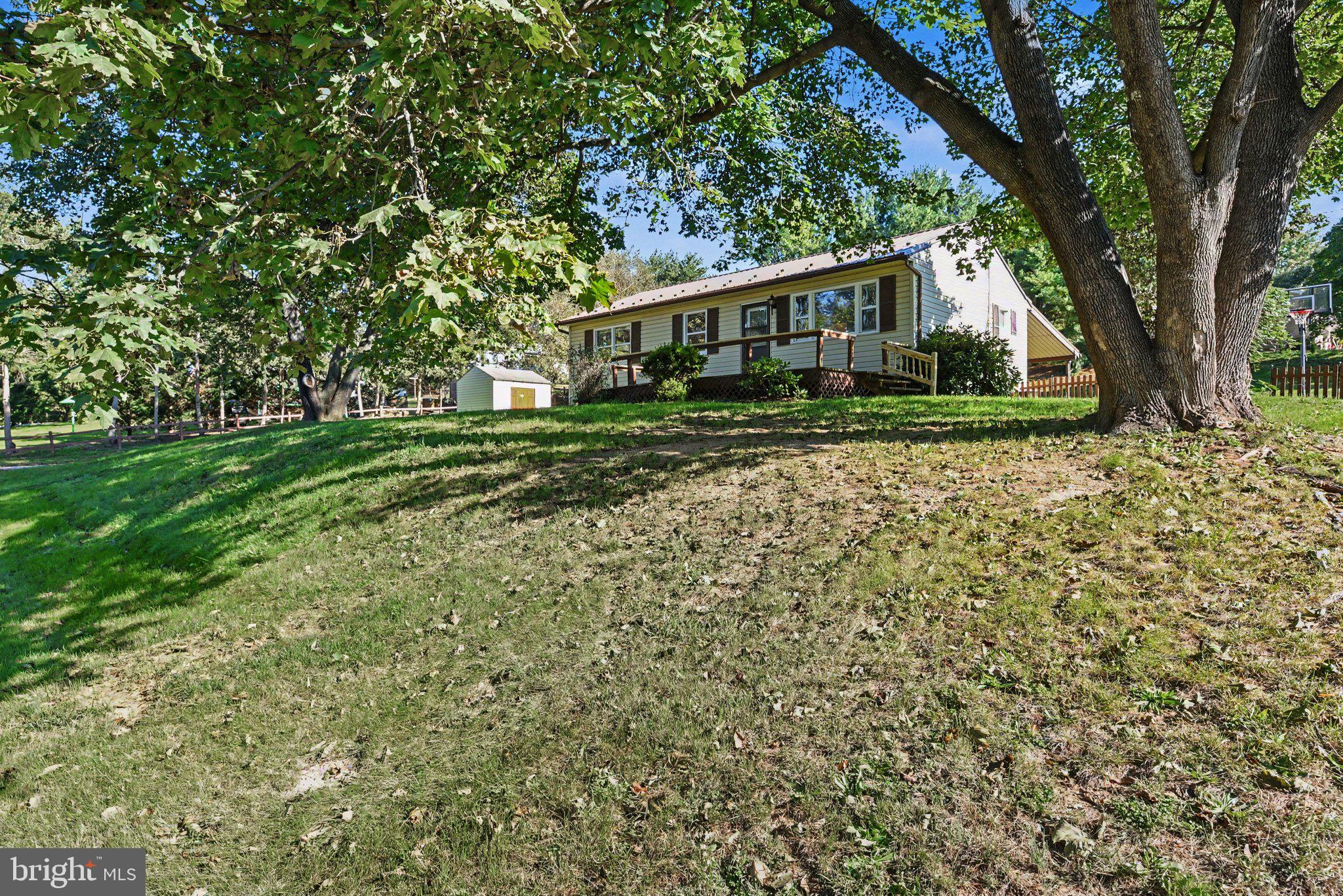 10 STINE AVENUE