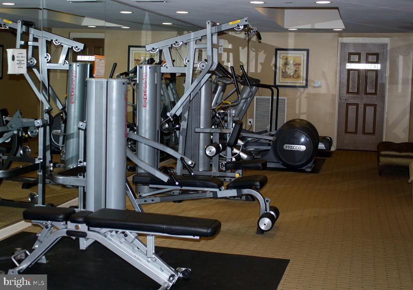 VILLAGE OF IDLEWILD - Residential Lease