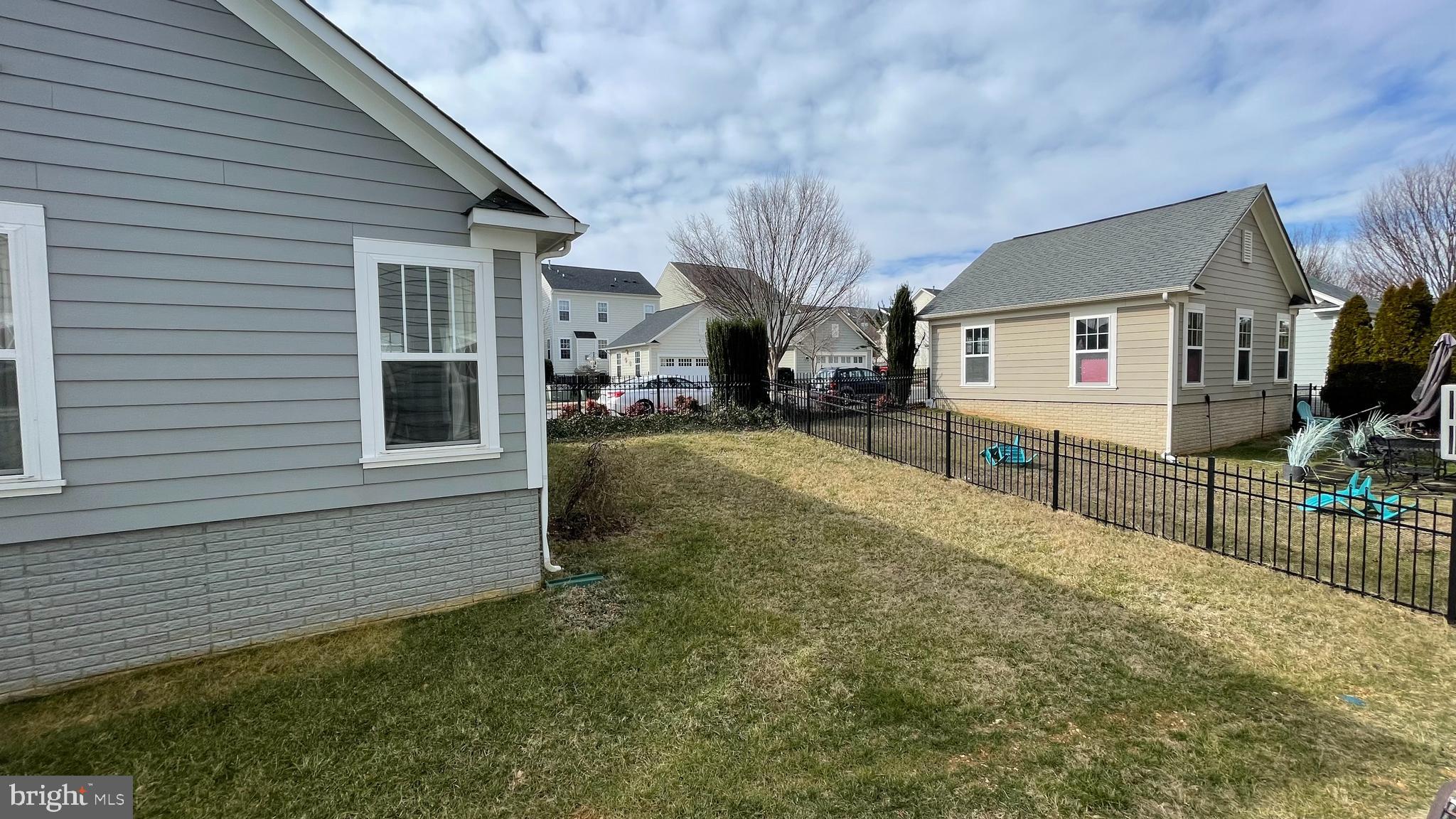 VILLAGE OF IDLEWILD - Residential Lease