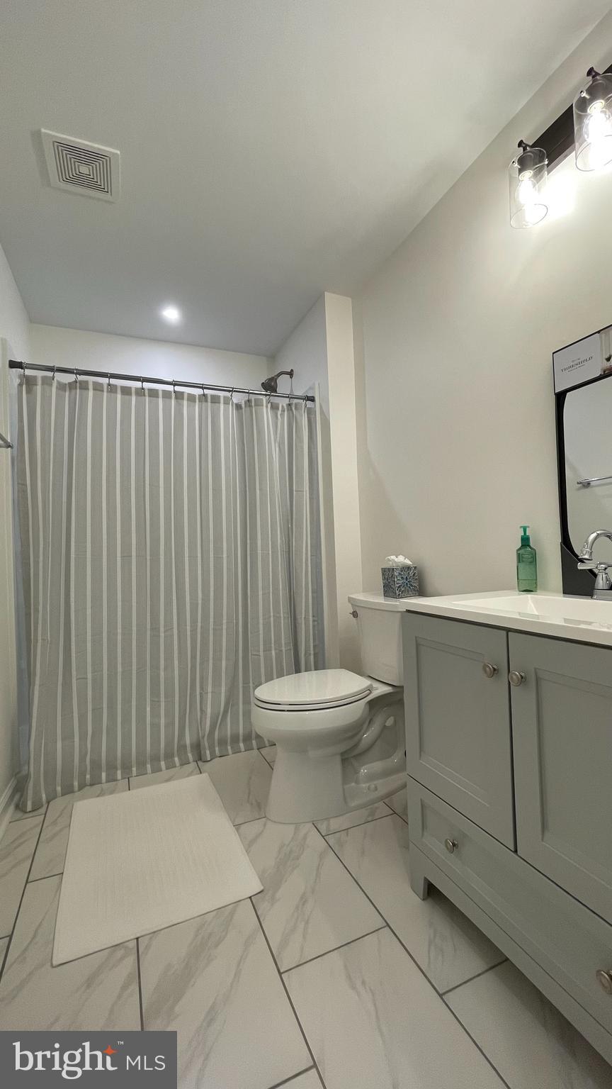 VILLAGE OF IDLEWILD - Residential Lease