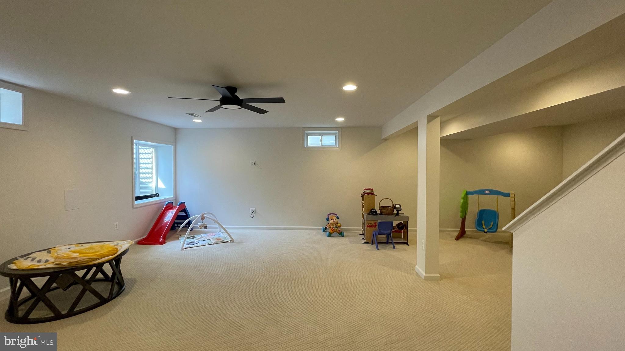 VILLAGE OF IDLEWILD - Residential Lease