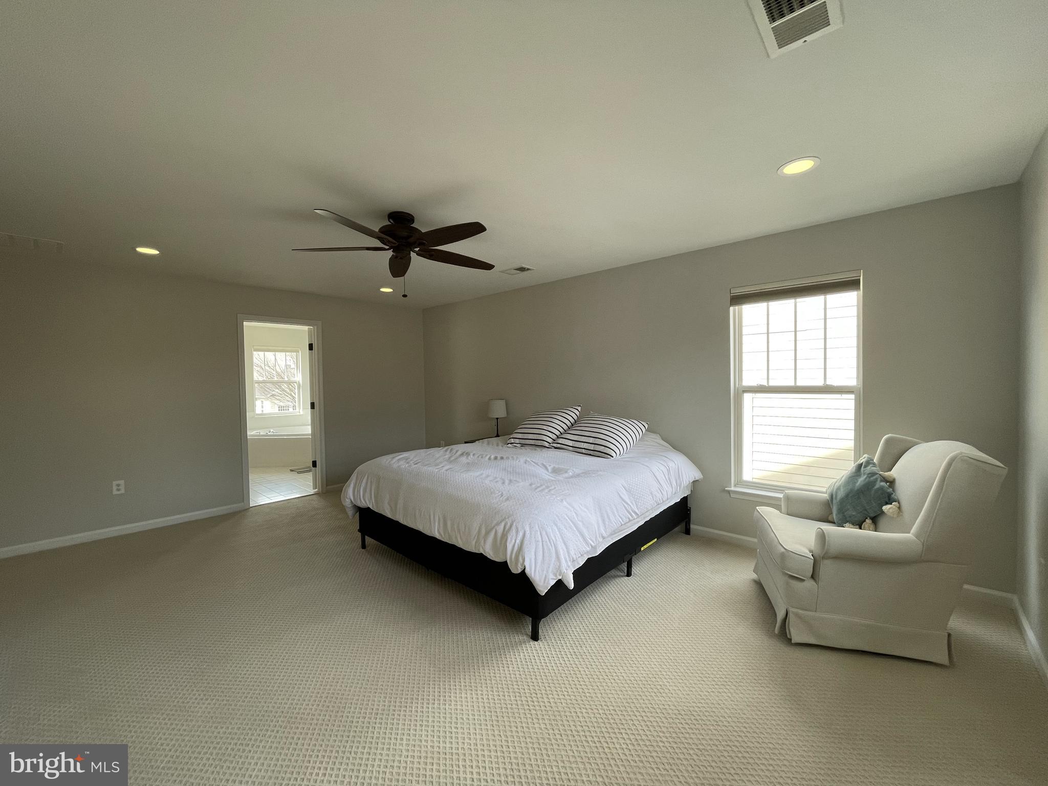 VILLAGE OF IDLEWILD - Residential Lease