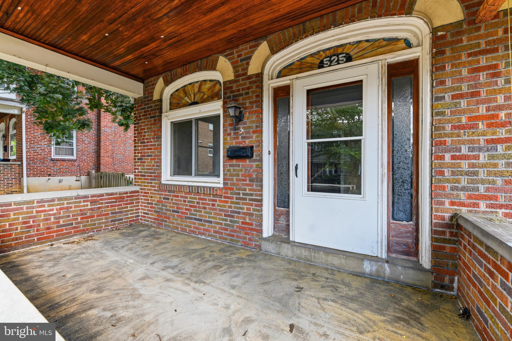 525 MARCH STREET