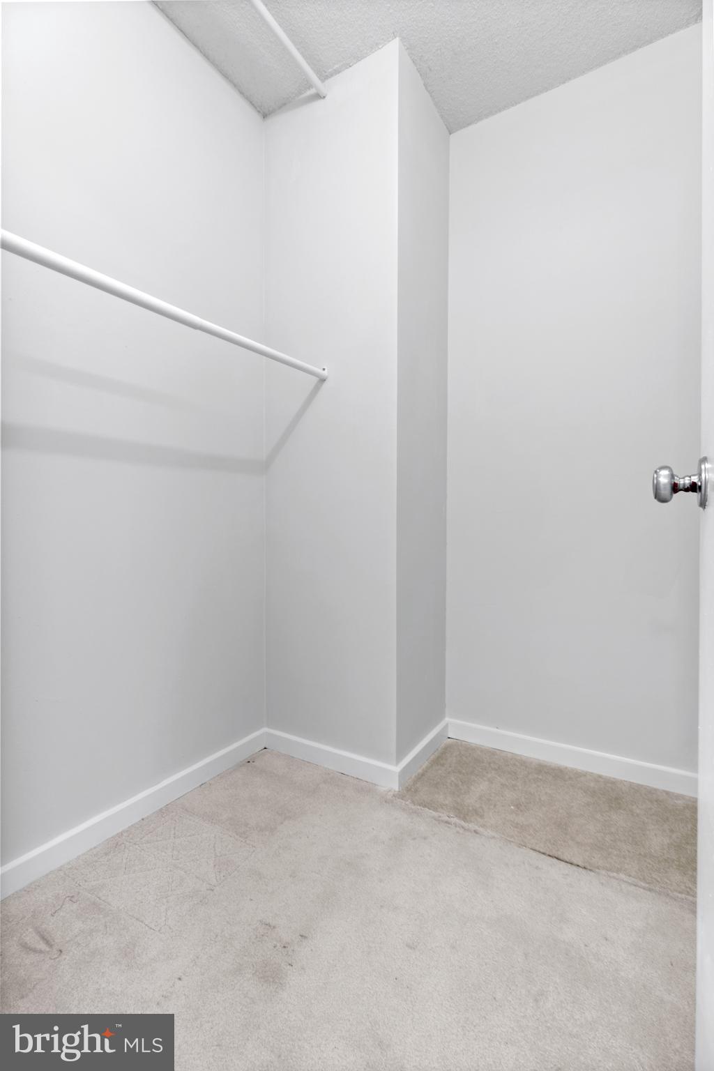 ROTONDA - Residential