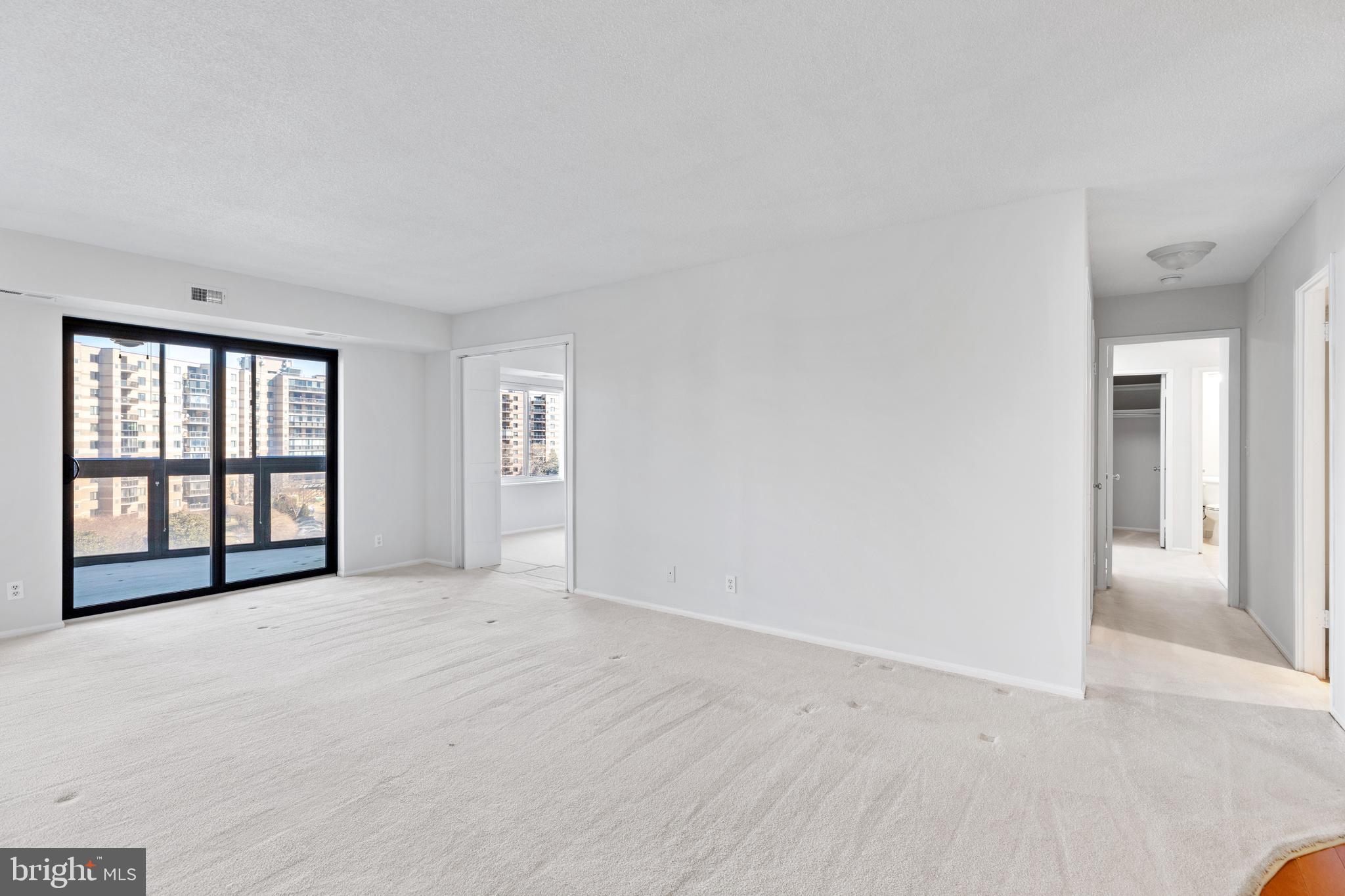 ROTONDA - Residential