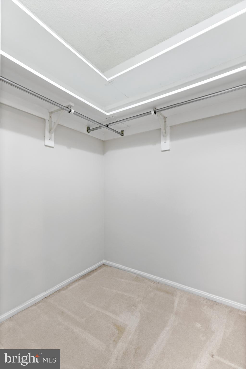 ROTONDA - Residential