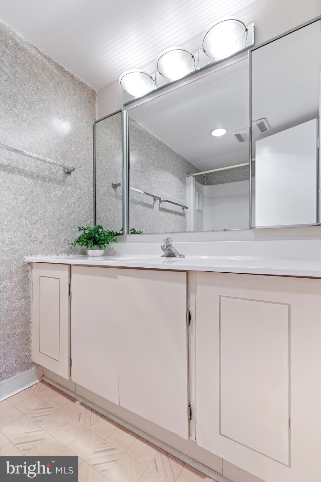 ROTONDA - Residential