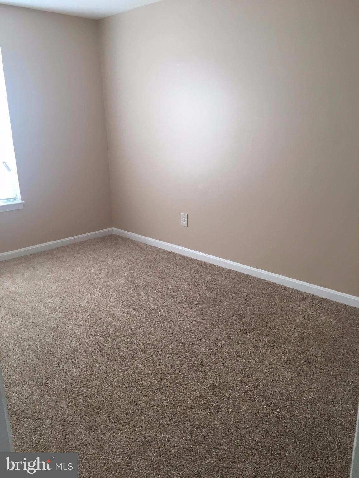 DALE CITY - Residential Lease