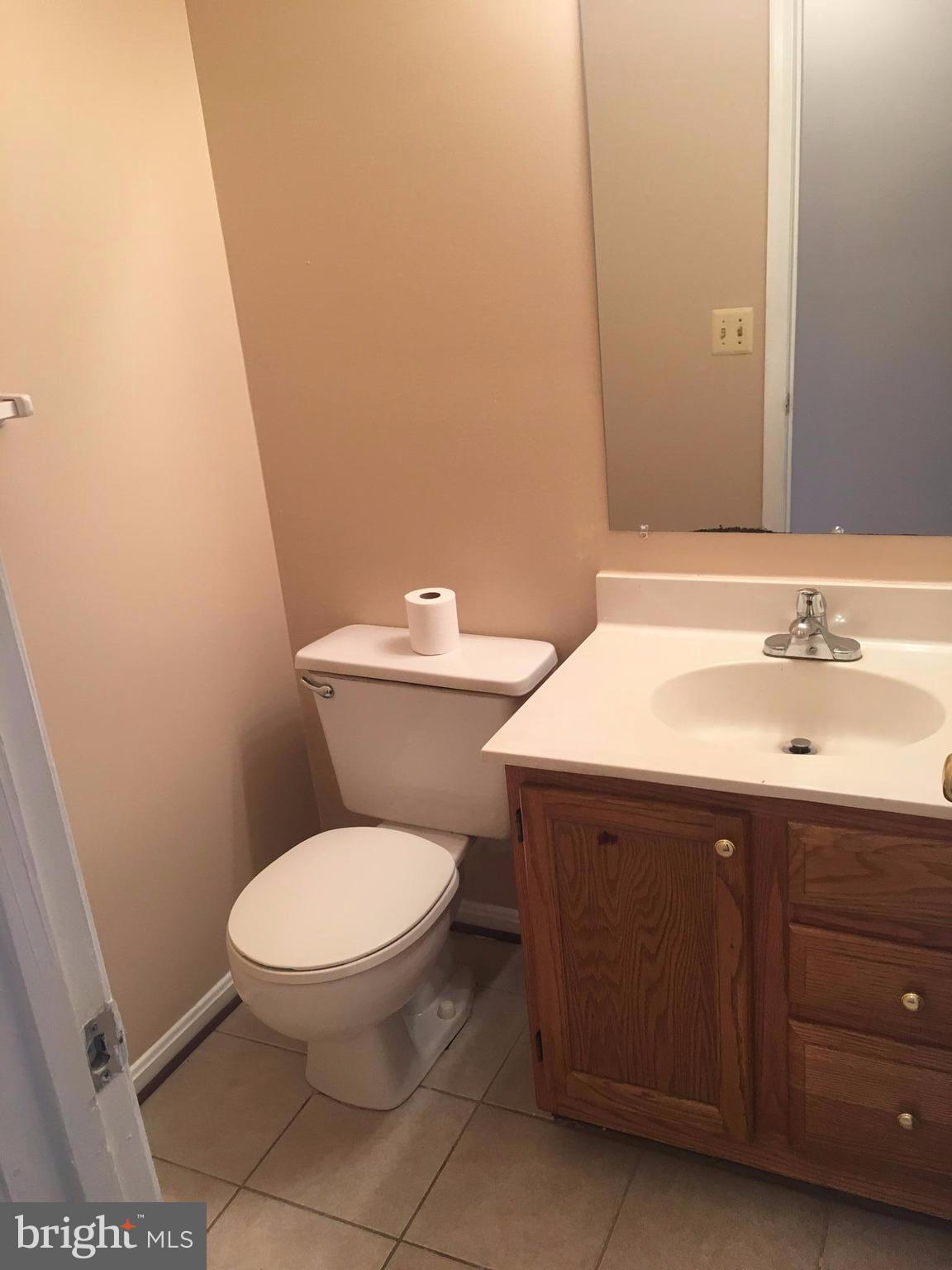 DALE CITY - Residential Lease