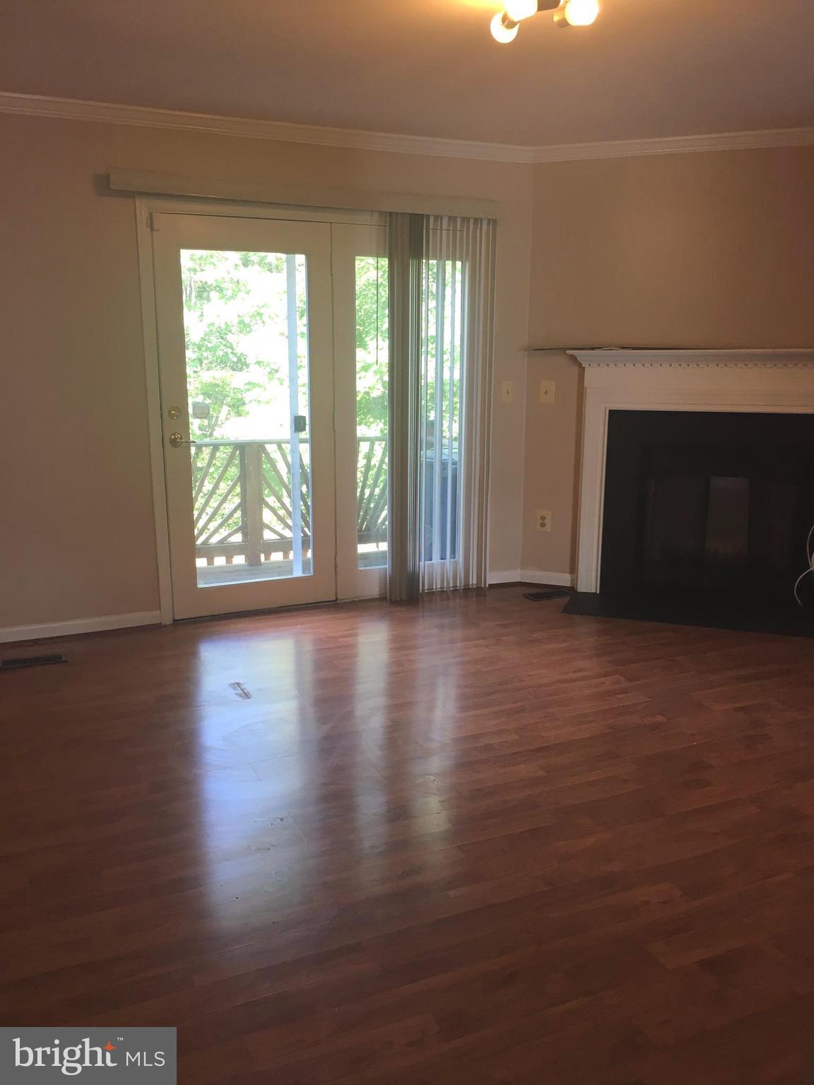 DALE CITY - Residential Lease