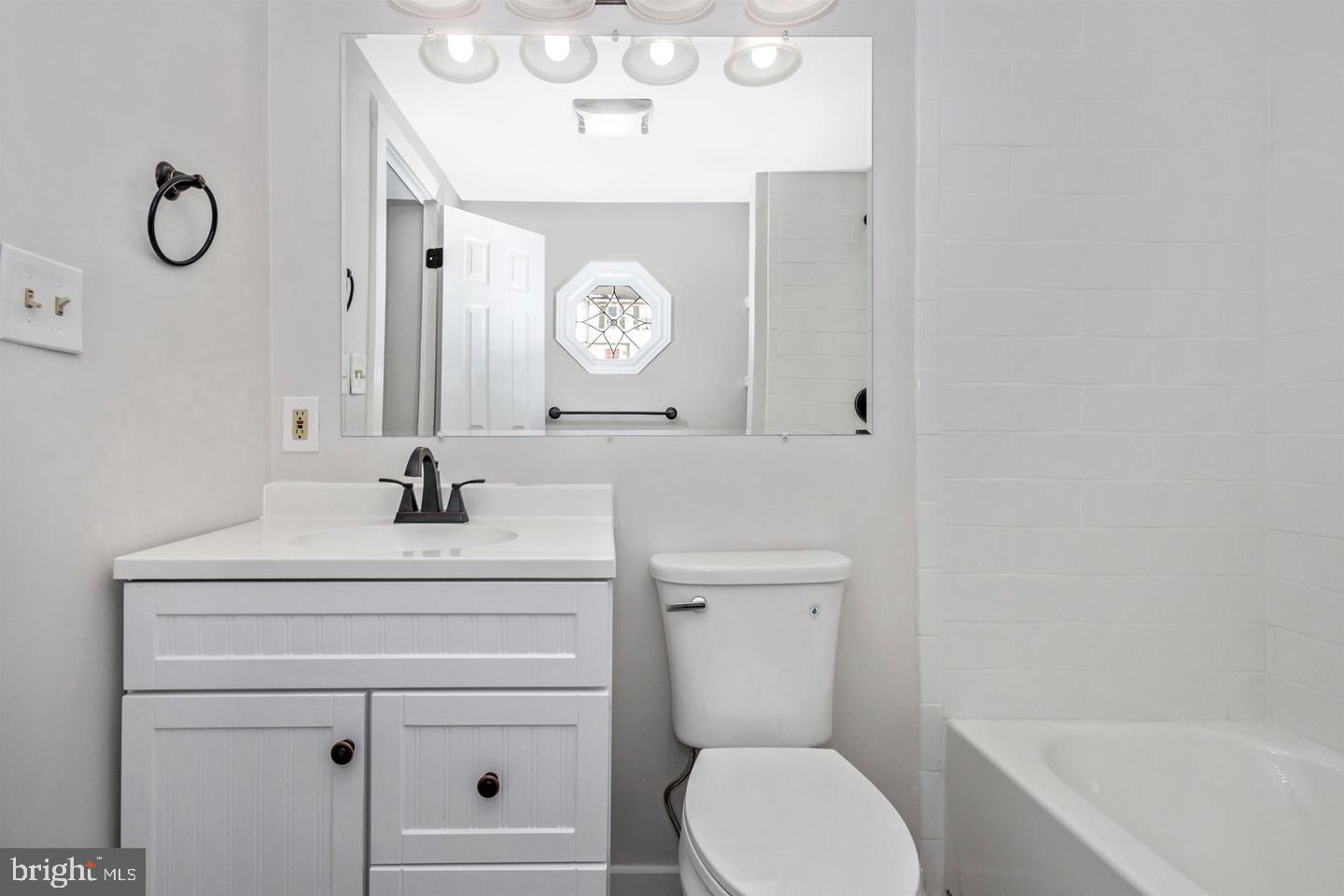 BRUNSWICK - Residential