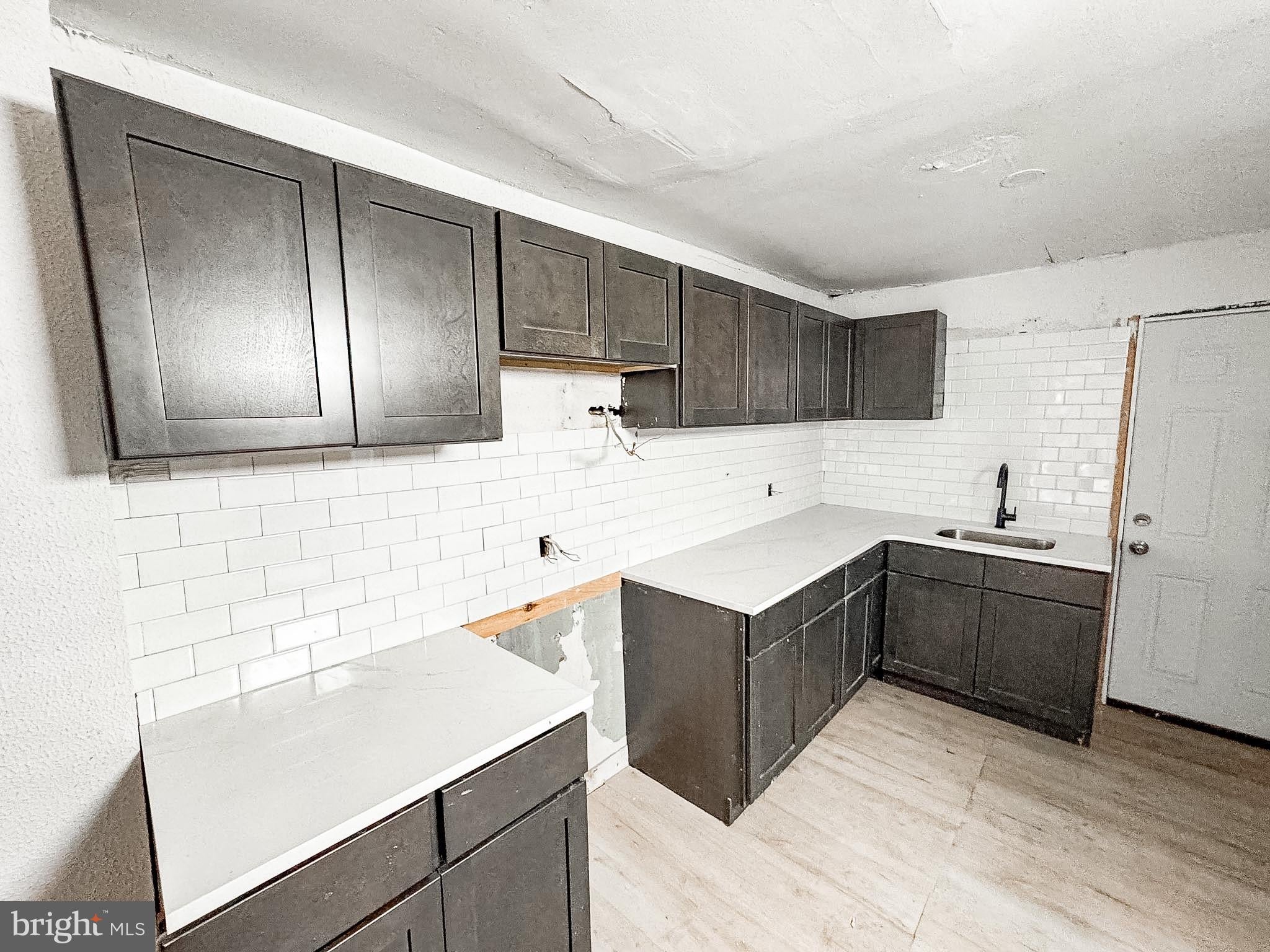 319 E 13TH STREET