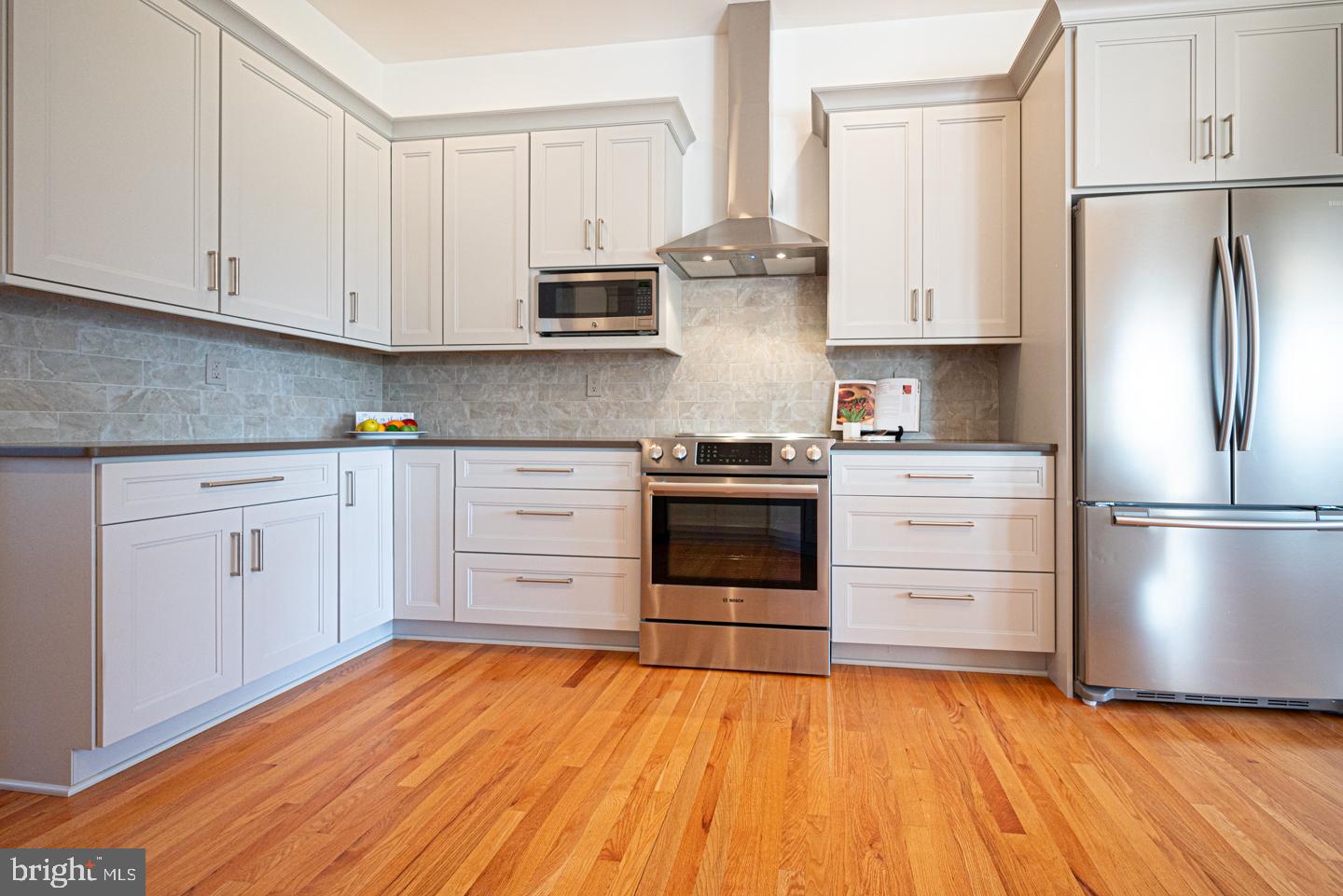 BROAD RUN KNOLL - Residential