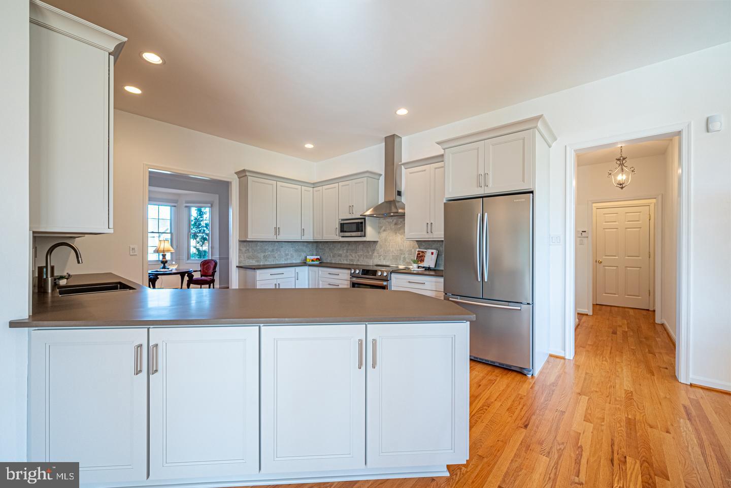 BROAD RUN KNOLL - Residential