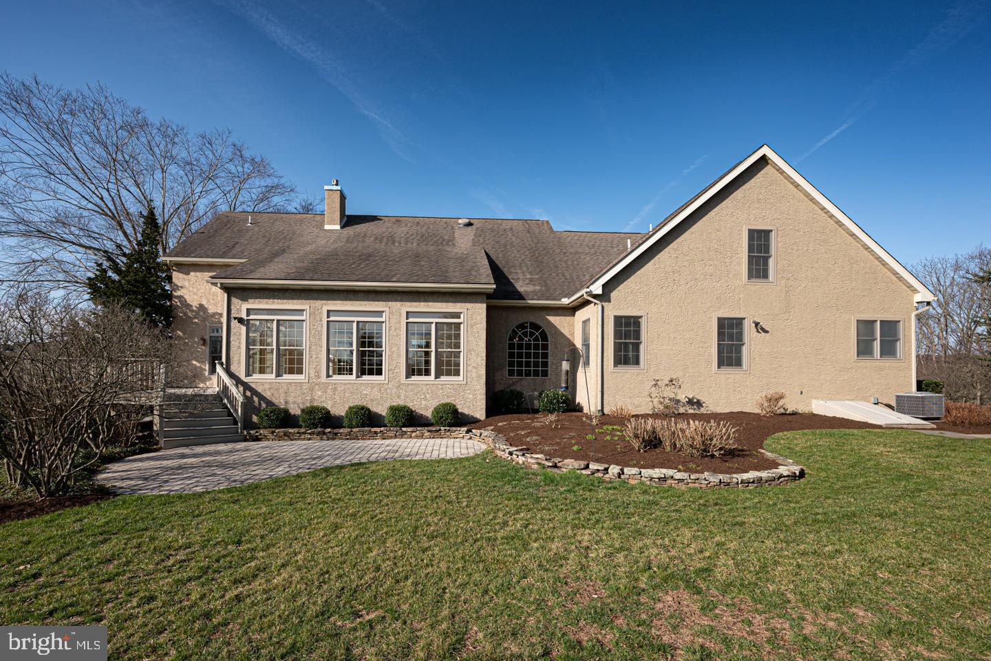BROAD RUN KNOLL - Residential