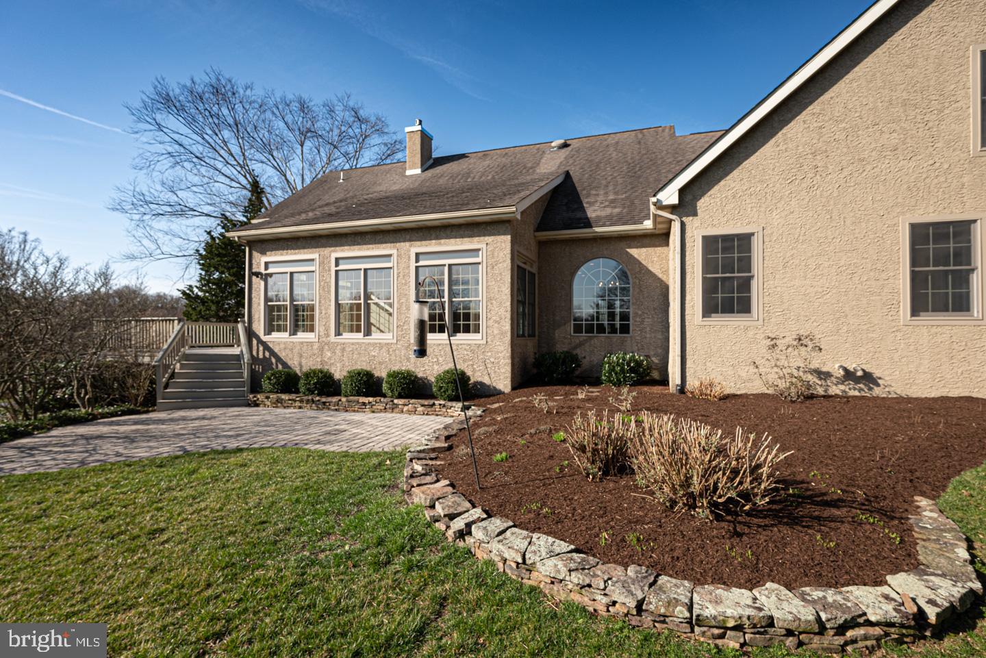 BROAD RUN KNOLL - Residential