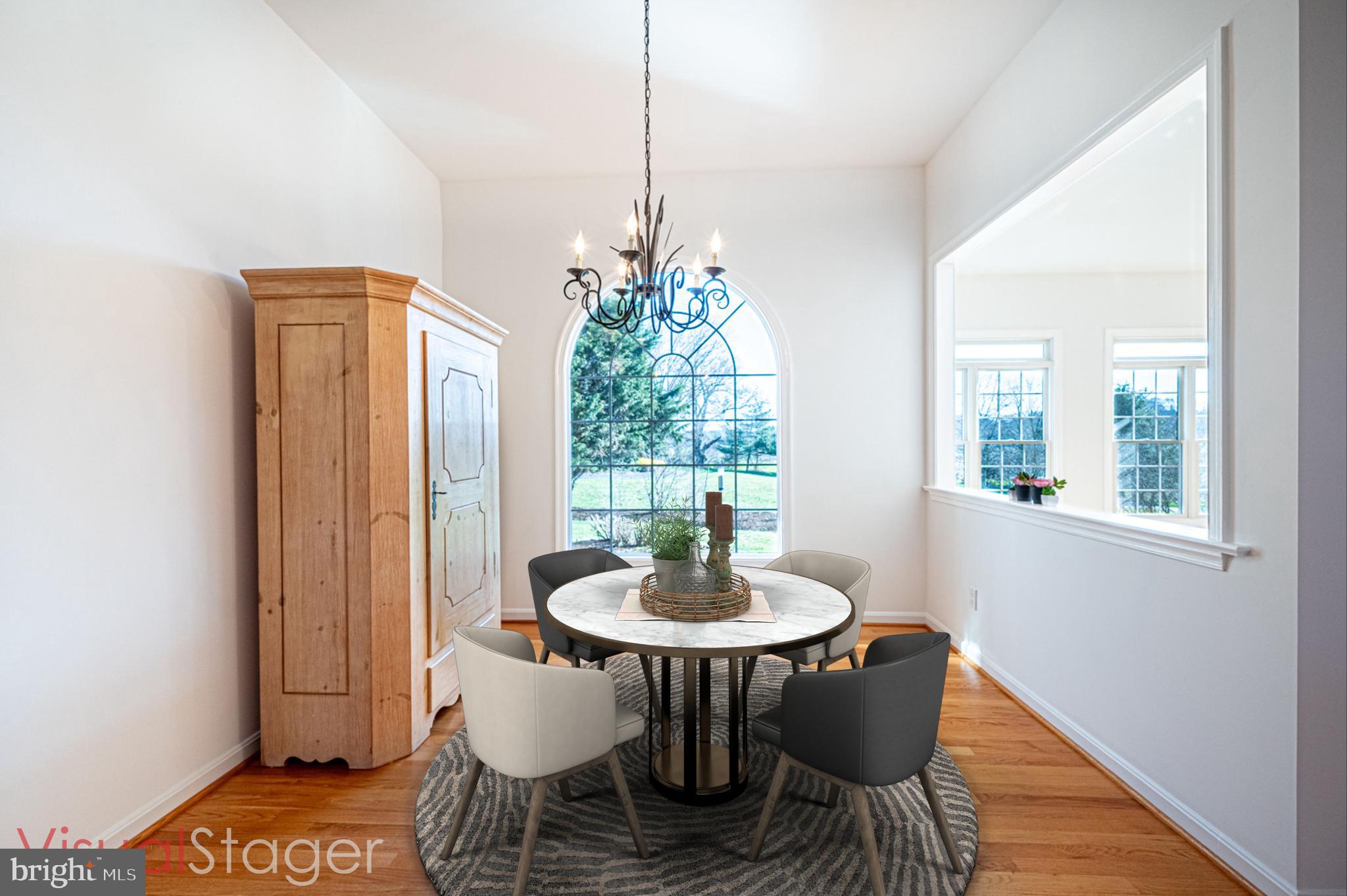 BROAD RUN KNOLL - Residential