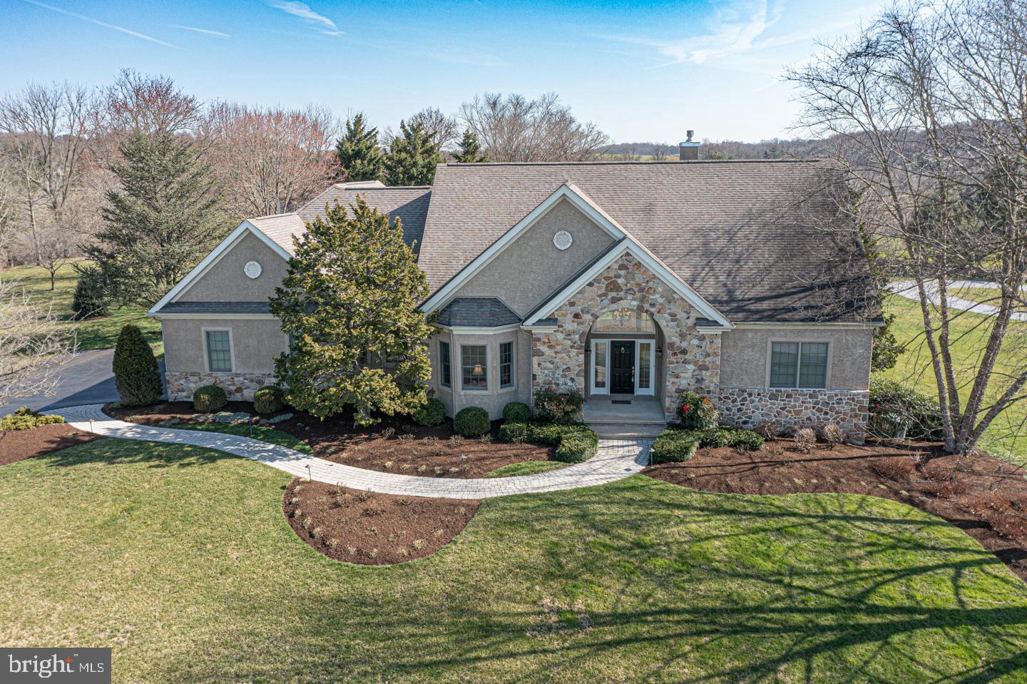 BROAD RUN KNOLL - Residential