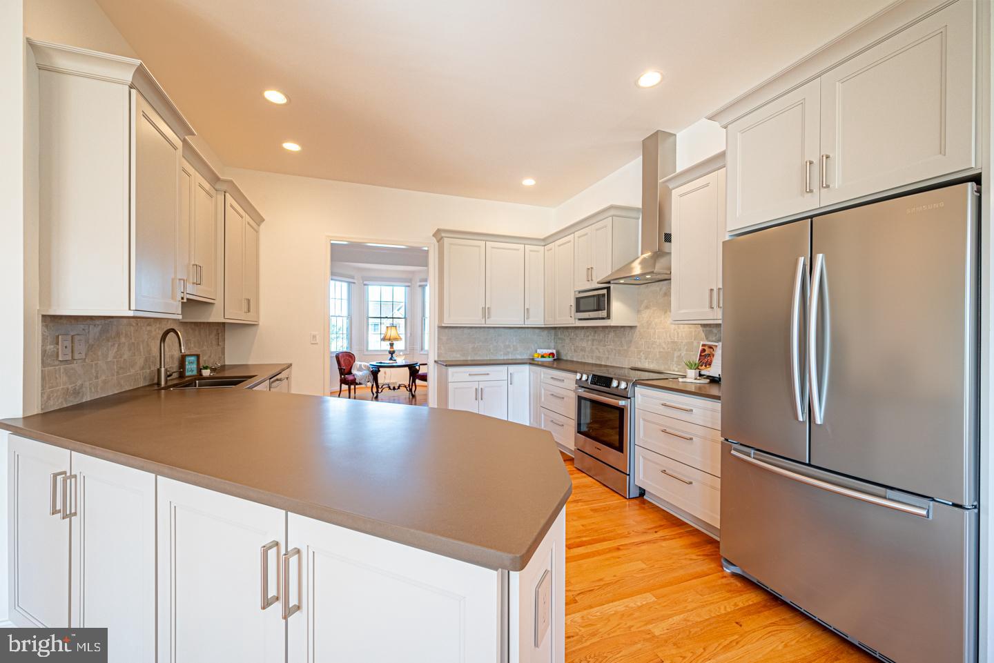 BROAD RUN KNOLL - Residential